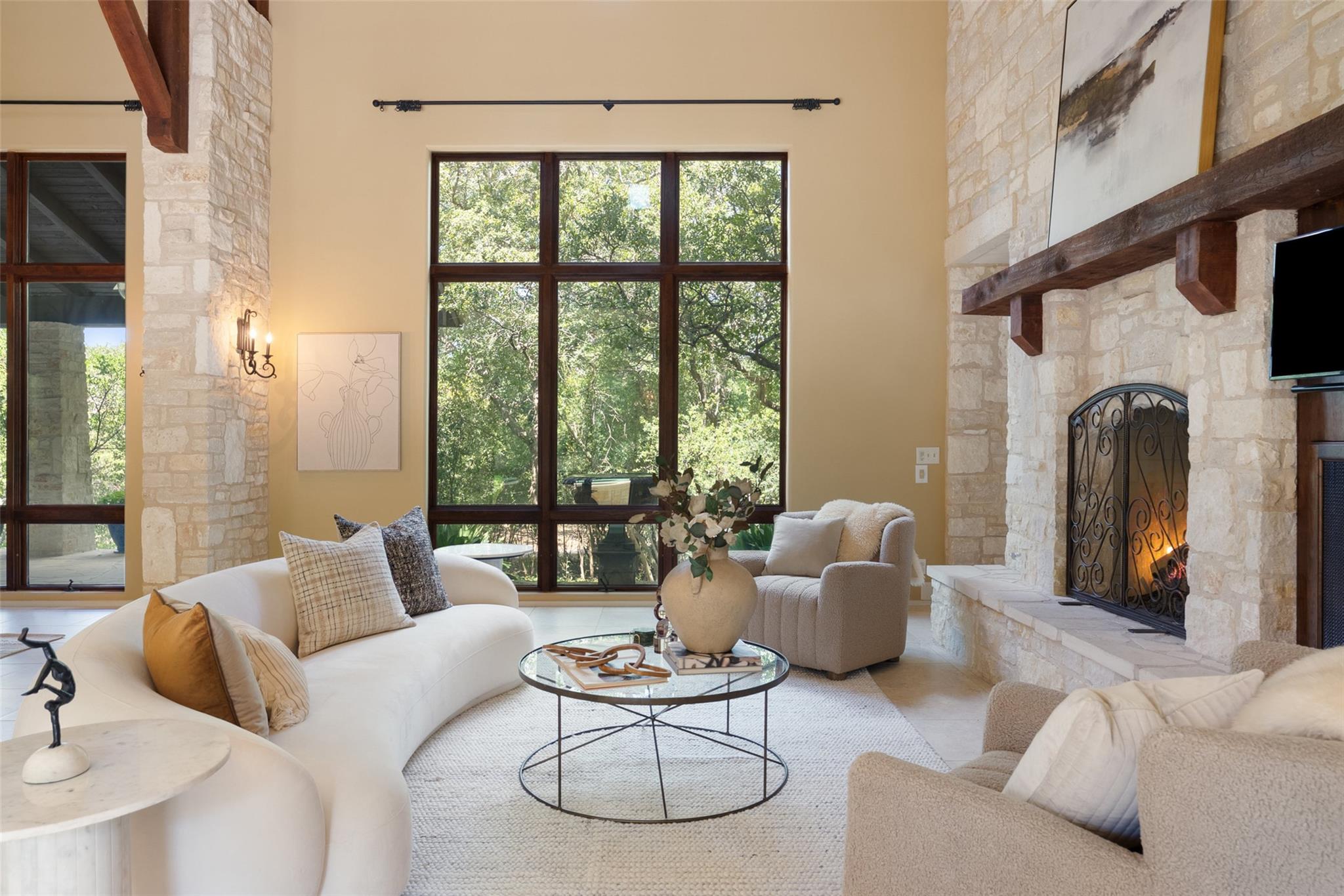 Image 8 of 39 For 1200 Barton Creek Blvd 45