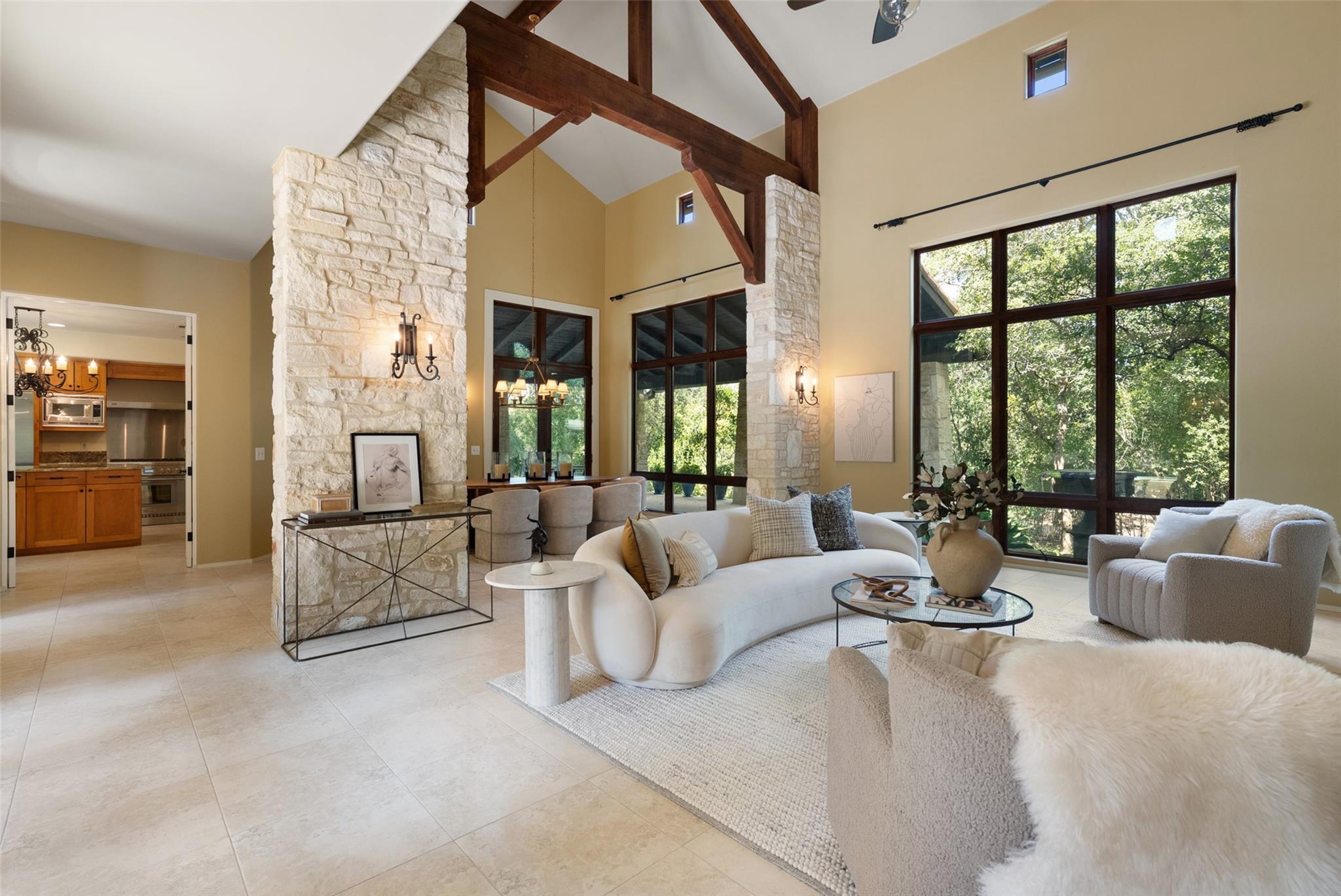 Image 9 of 39 For 1200 Barton Creek Blvd 45