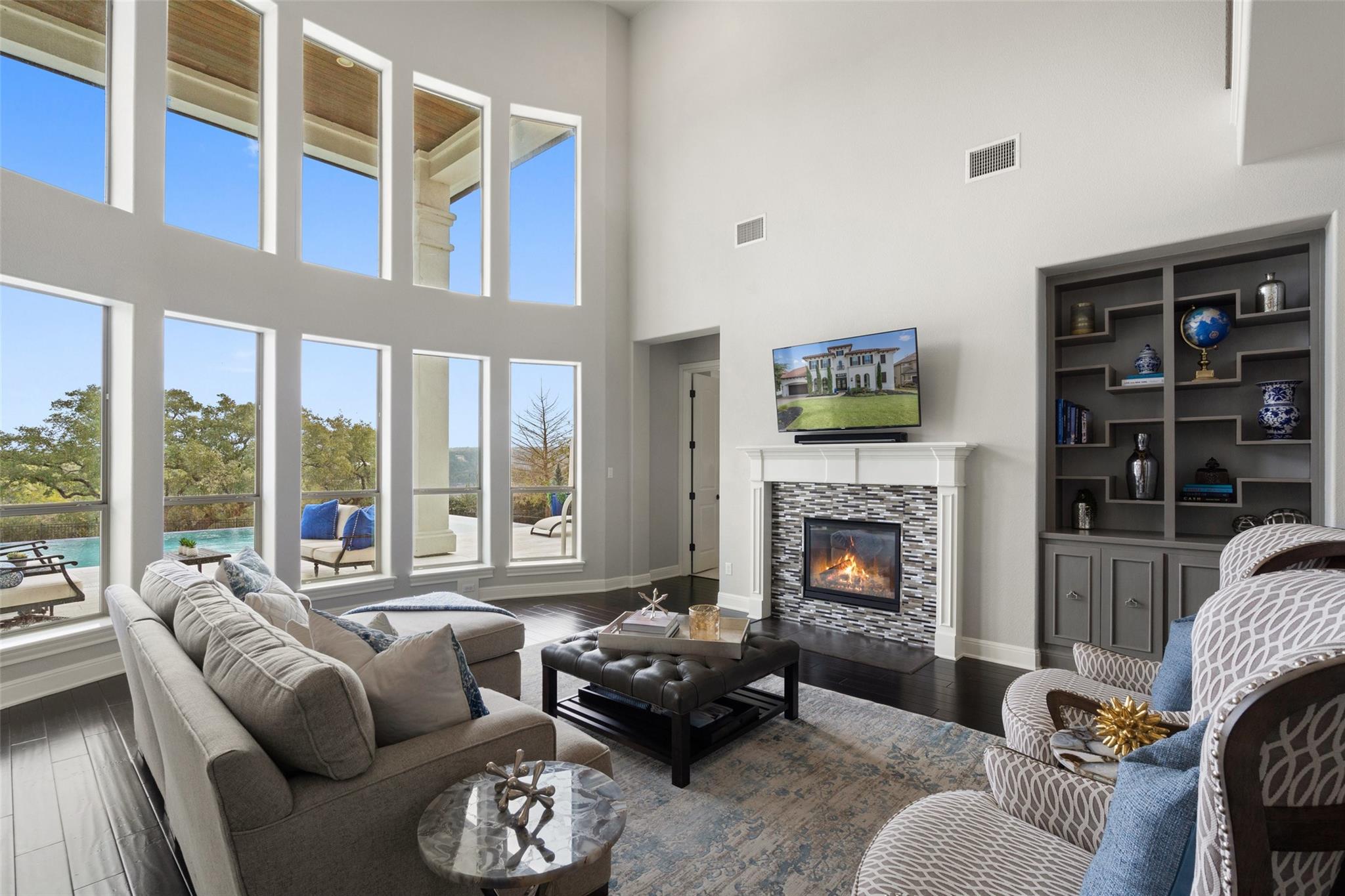 Image 11 of 40 For 11507 Shoreview Overlook