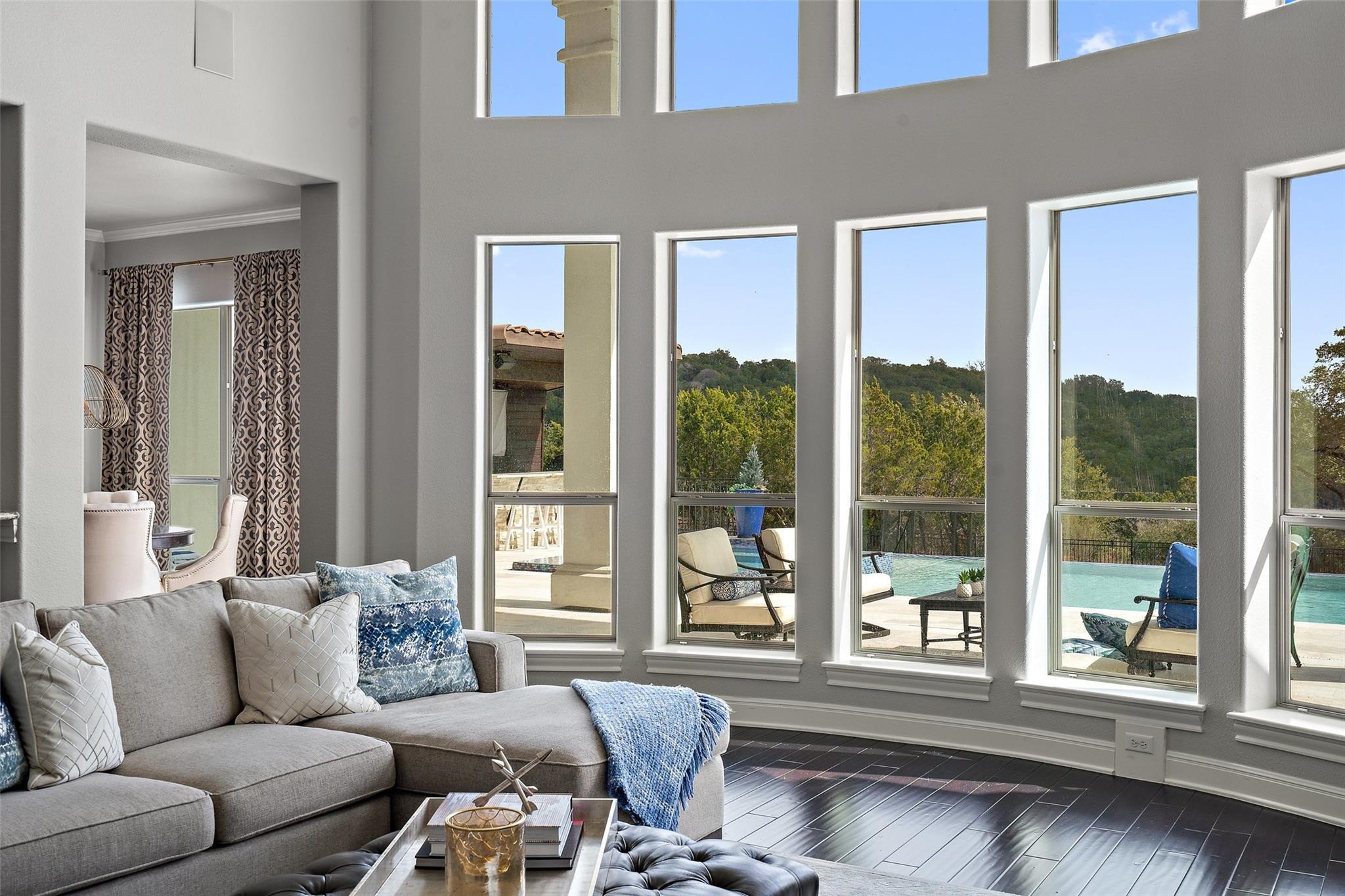 Image 13 of 40 For 11507 Shoreview Overlook