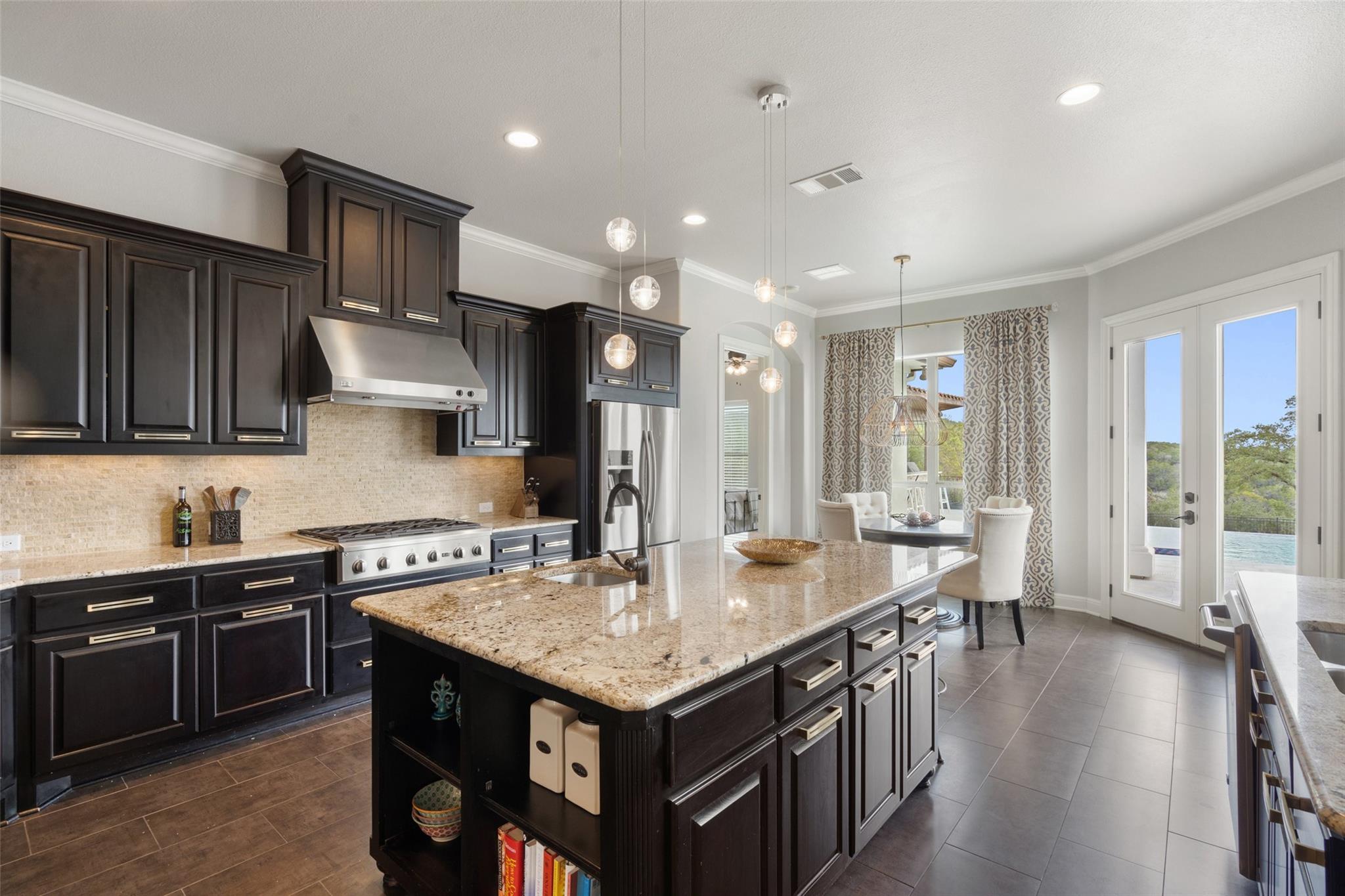 Image 14 of 40 For 11507 Shoreview Overlook