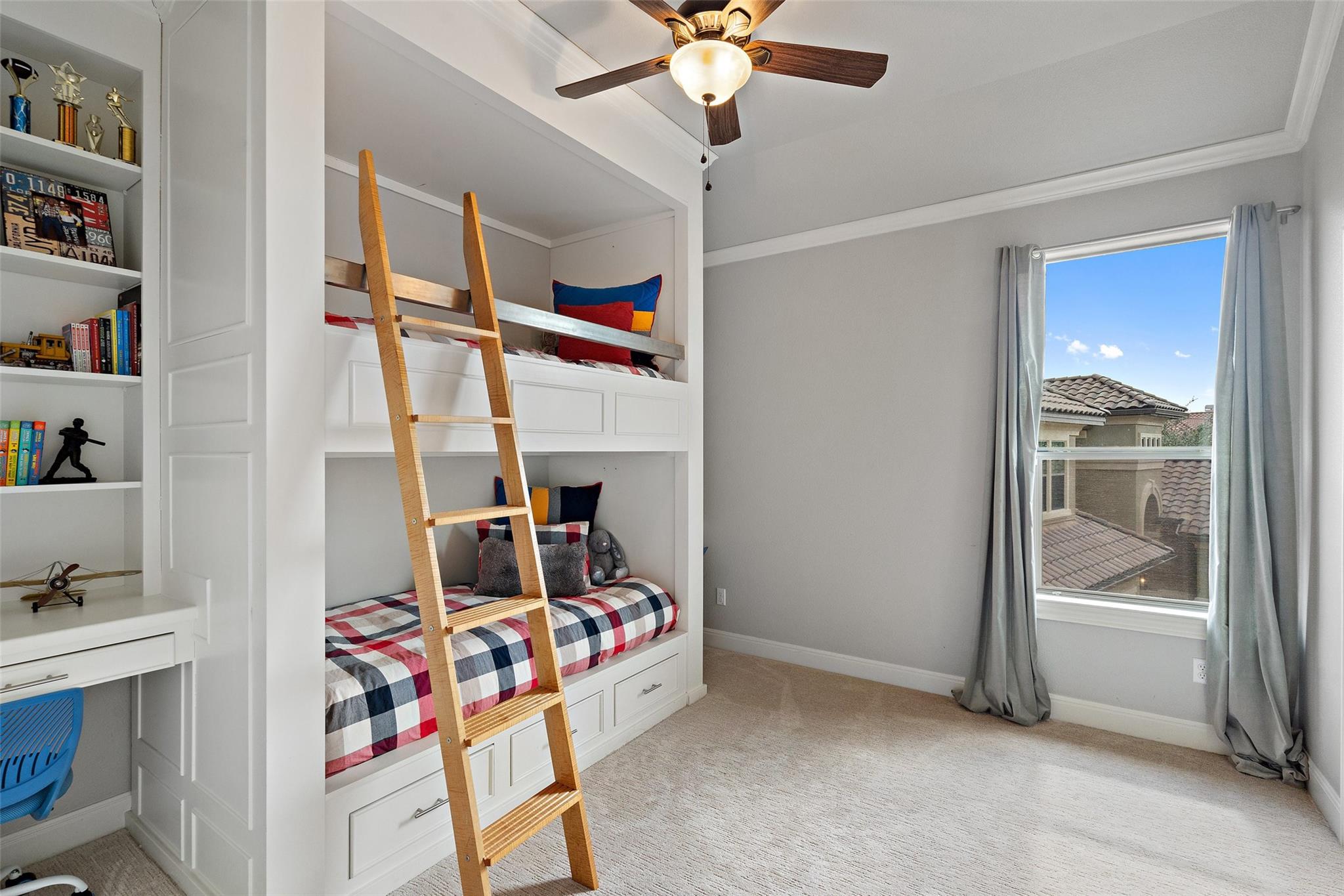 Image 24 of 40 For 11507 Shoreview Overlook