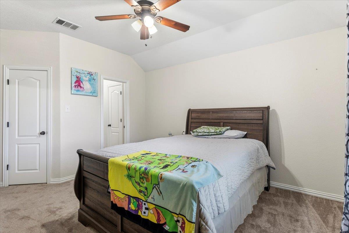 Image 23 of 34 For 117 Emory Fields Dr