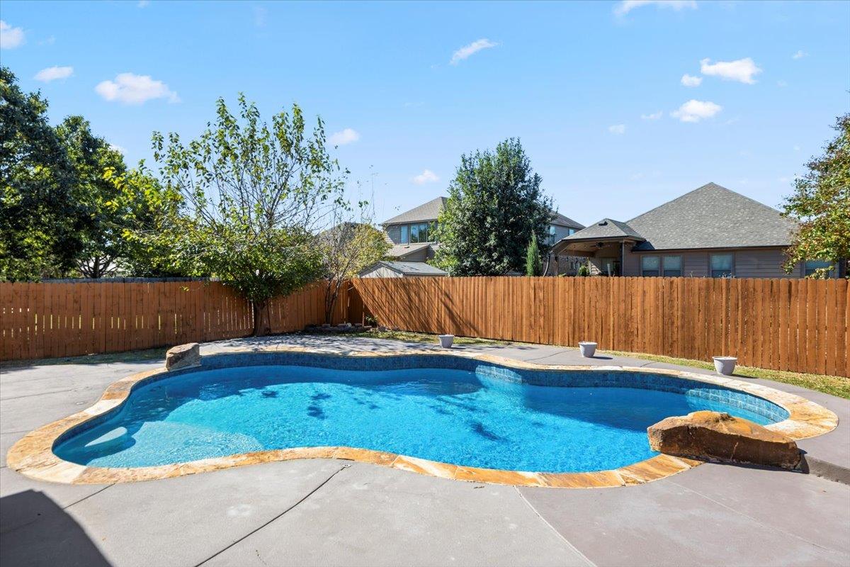 Image 33 of 34 For 117 Emory Fields Dr