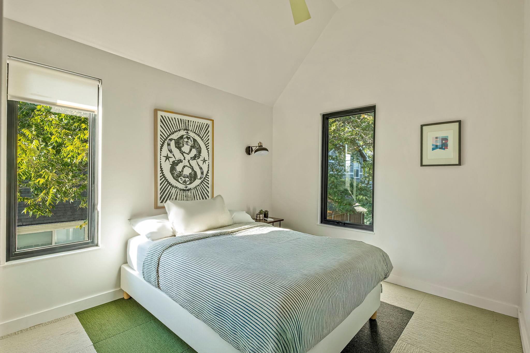 Image 19 of 37 For 618 Denson Dr