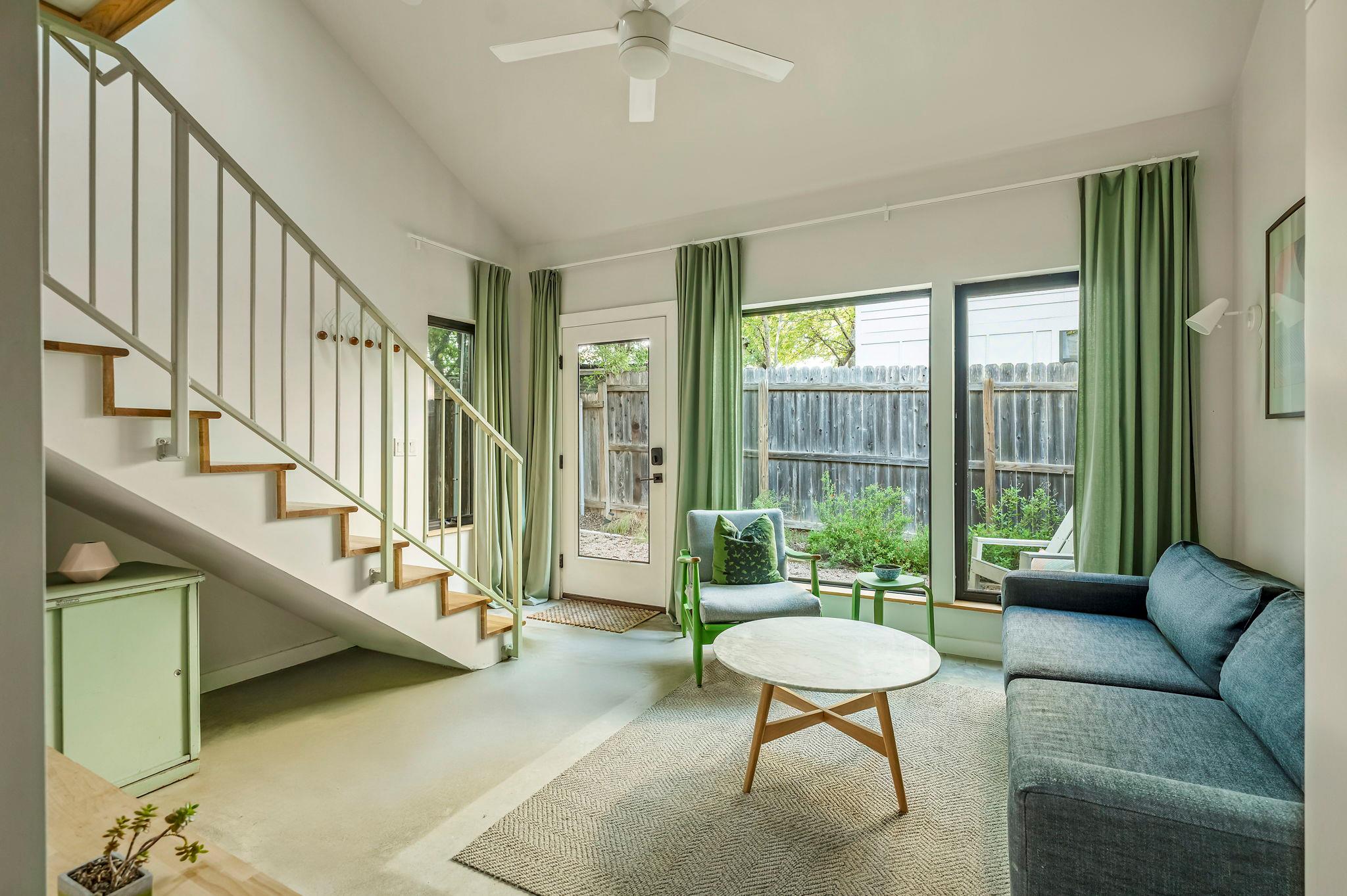 Image 30 of 37 For 618 Denson Dr