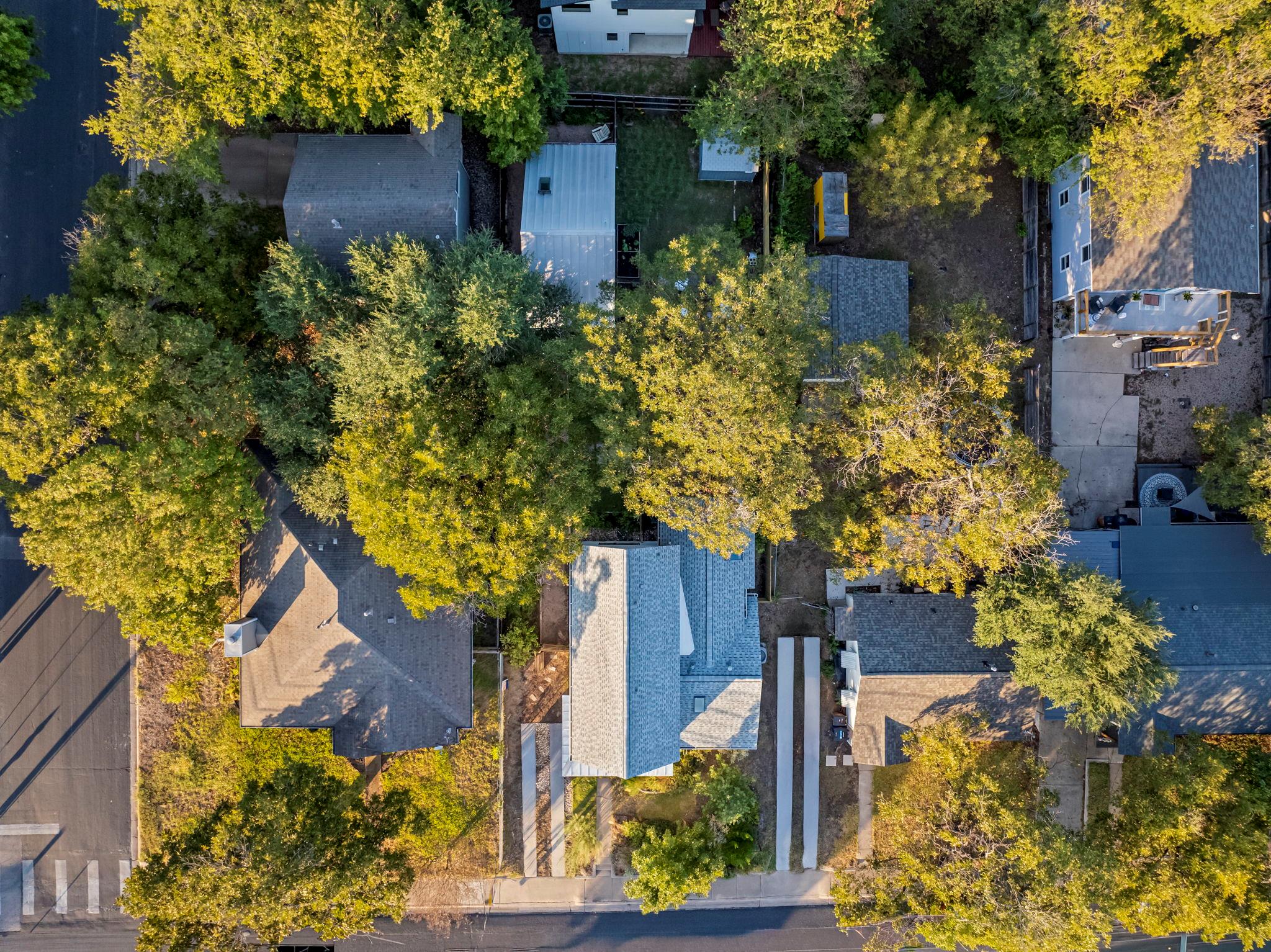 Image 37 of 37 For 618 Denson Dr