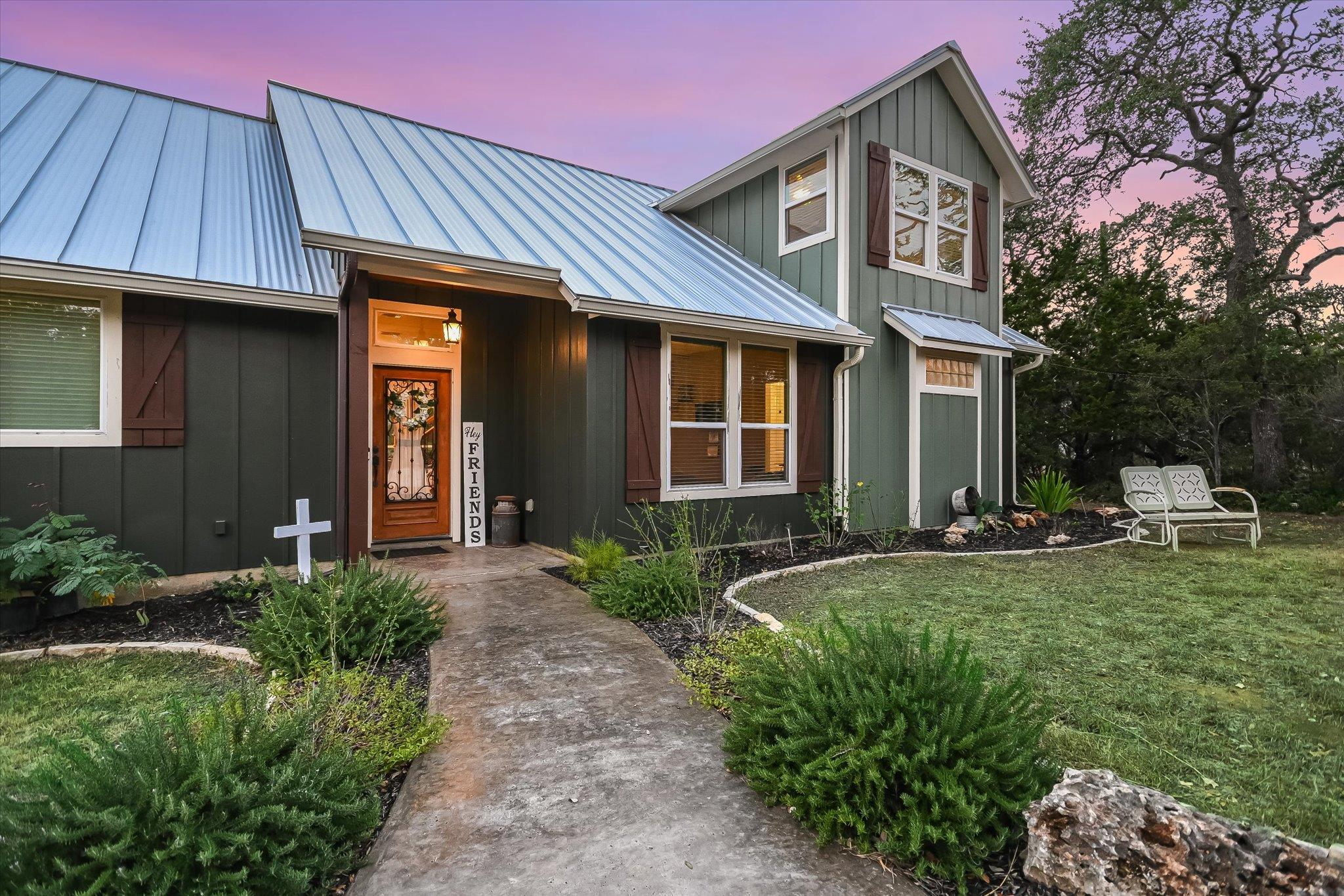 Details for 8305 Ozark Dr, San Marcos, TX 78666