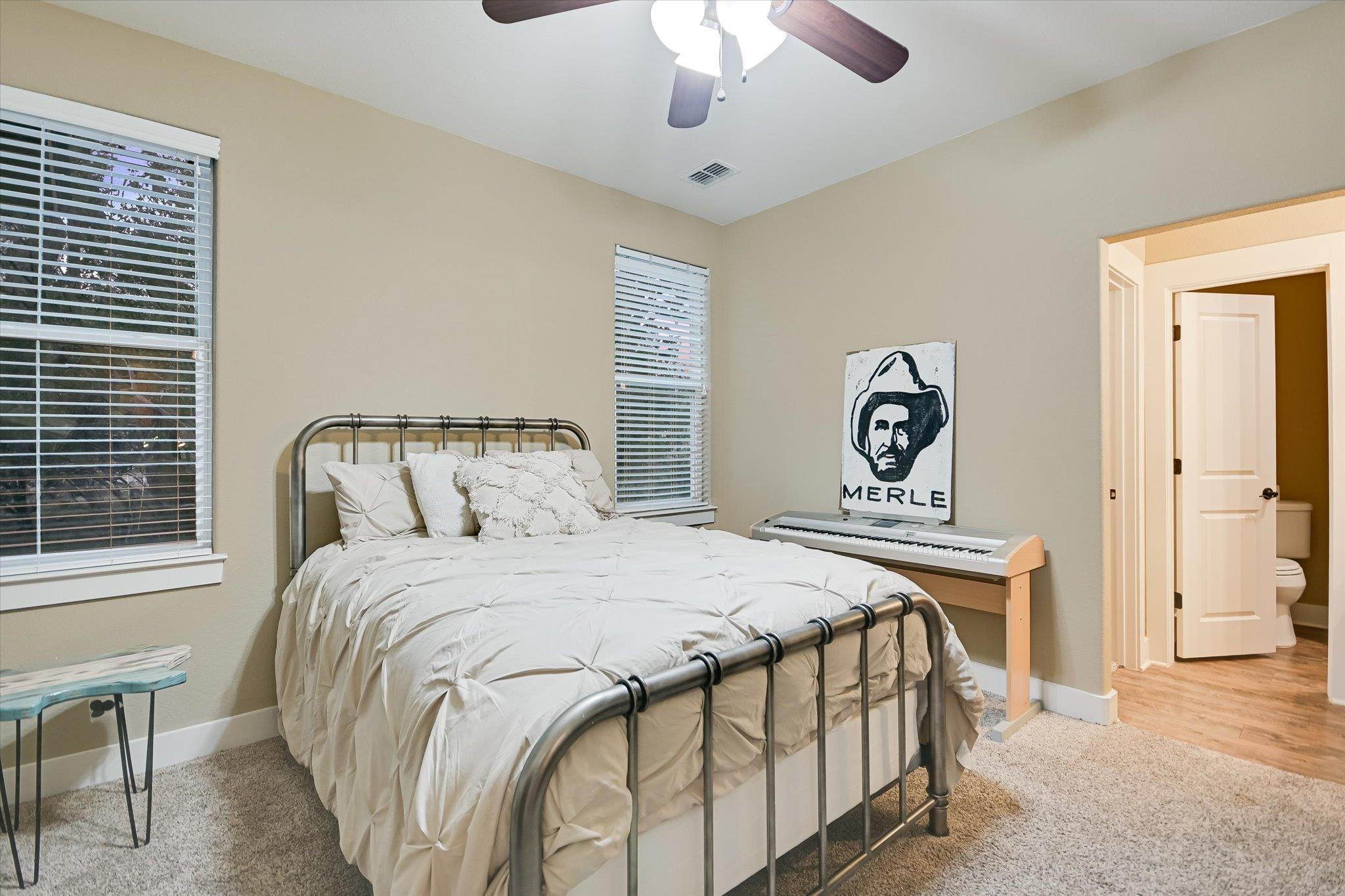 Image 17 of 34 For 8305 Ozark Dr