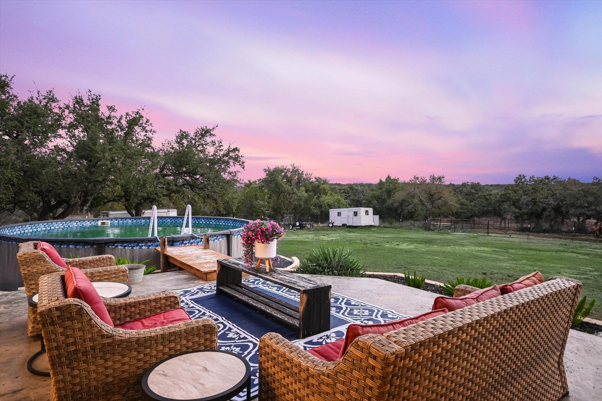 Image 21 of 34 For 8305 Ozark Dr