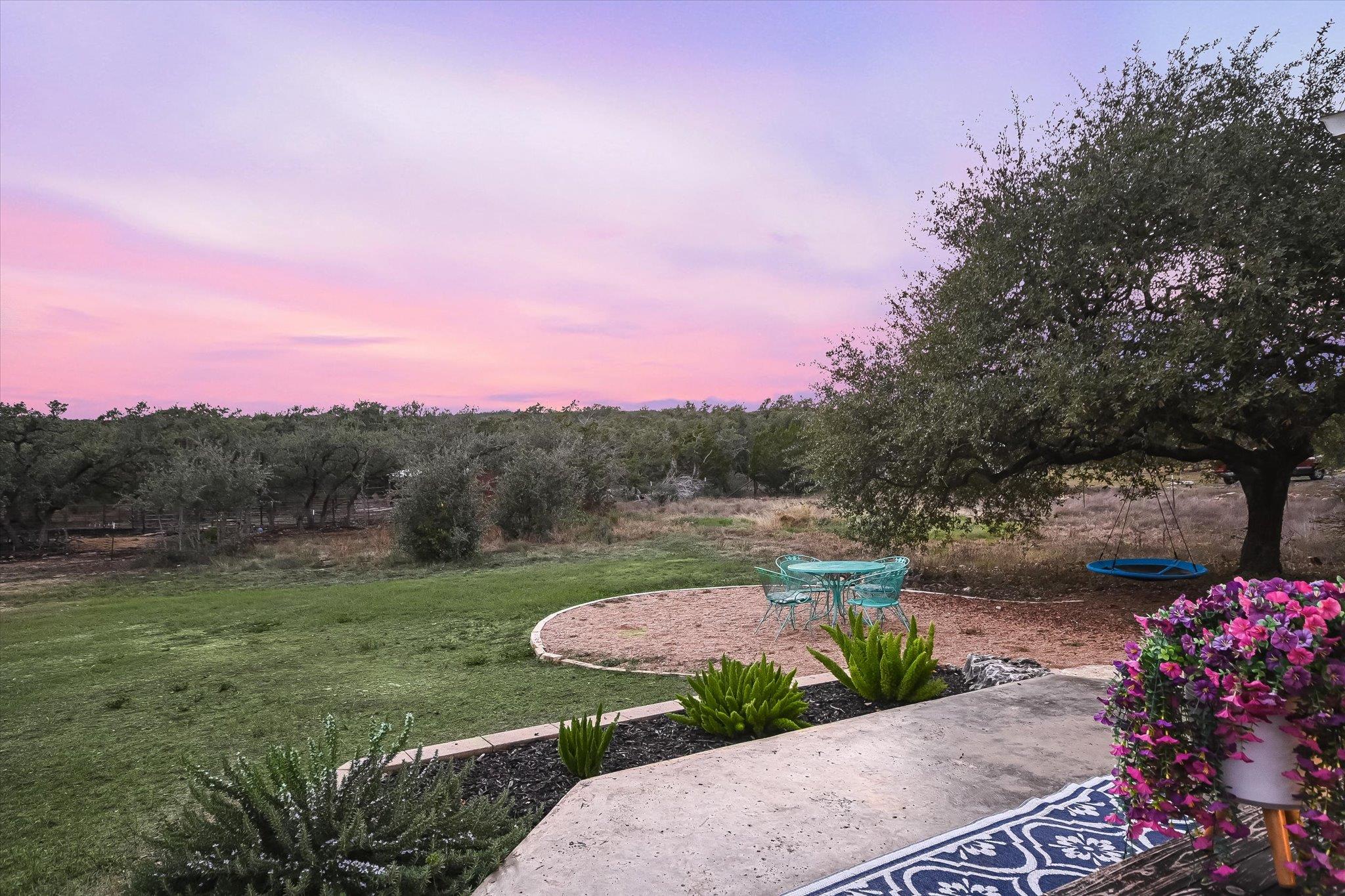 Image 22 of 34 For 8305 Ozark Dr