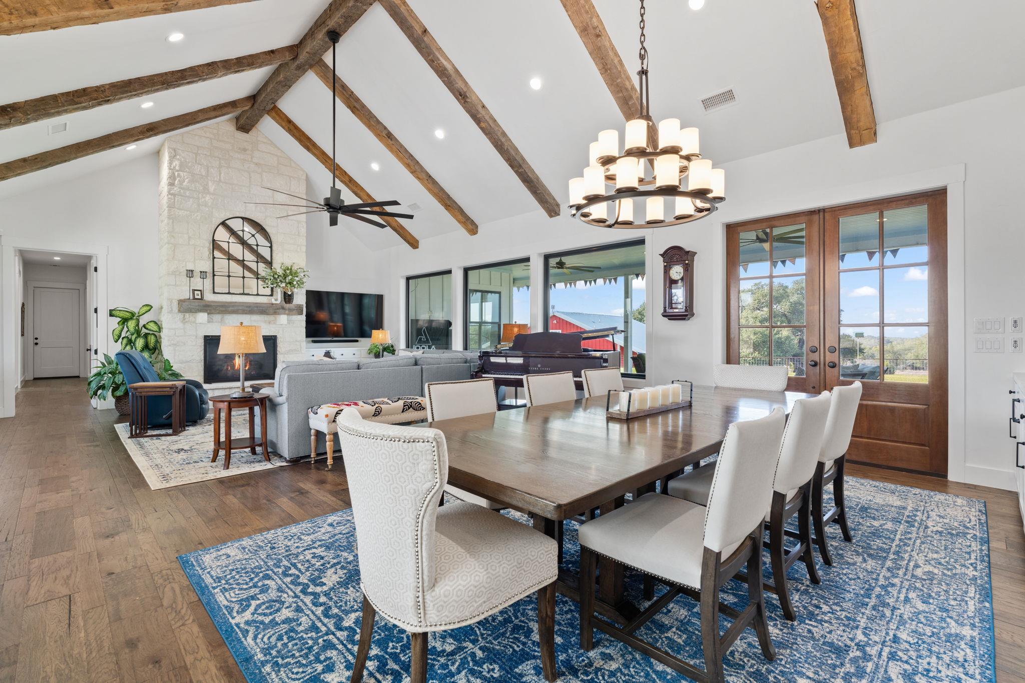 Image 3 of 40 For 452 Southwick Ranch Rd