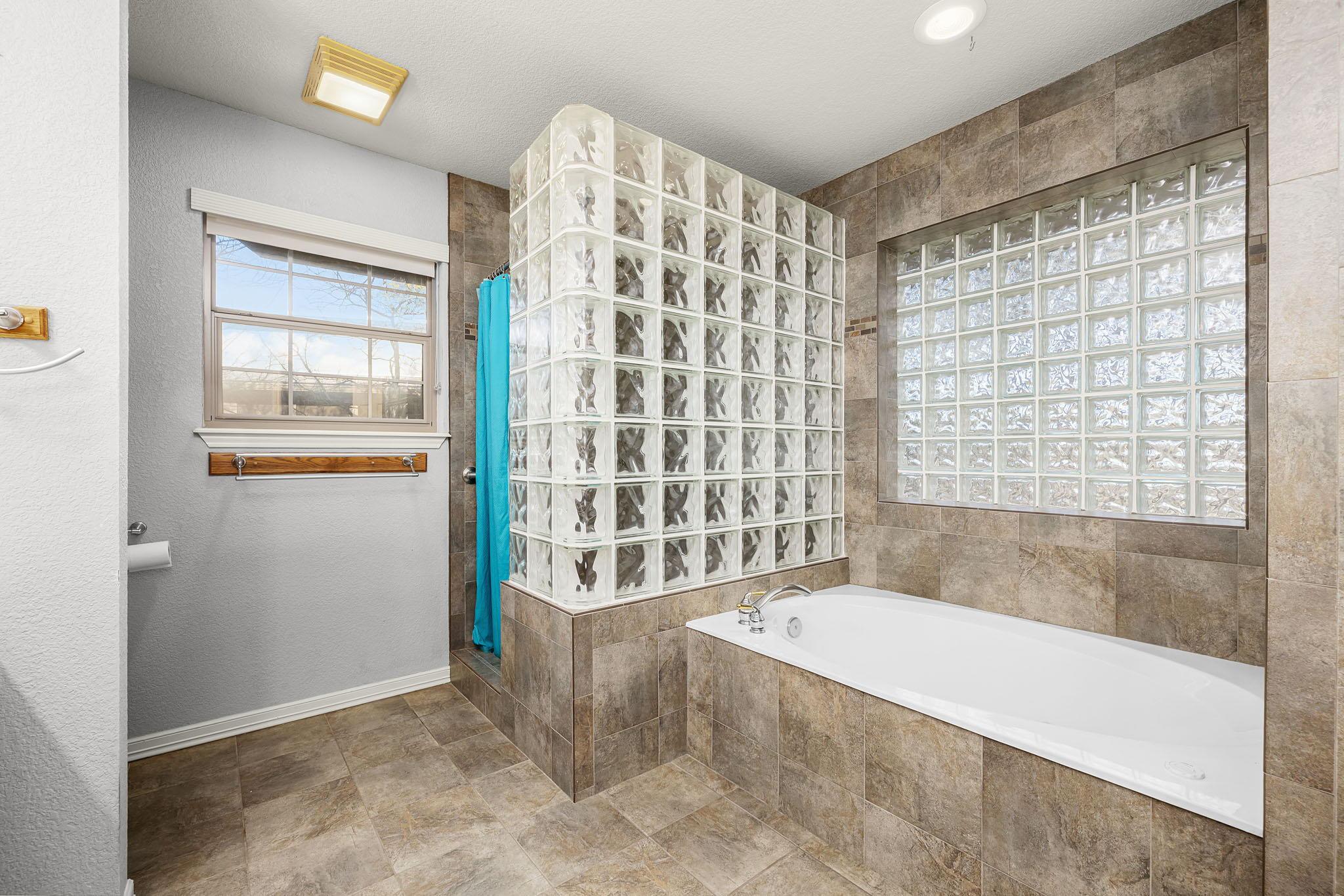 Image 20 of 40 For 29344 Fm 3009