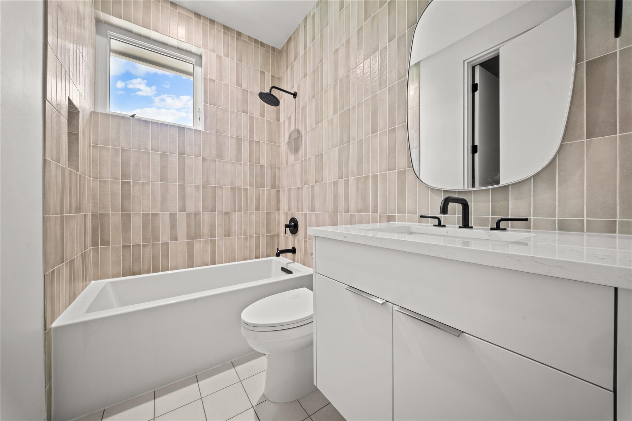 Image 26 of 38 For 2904 Westhill Dr