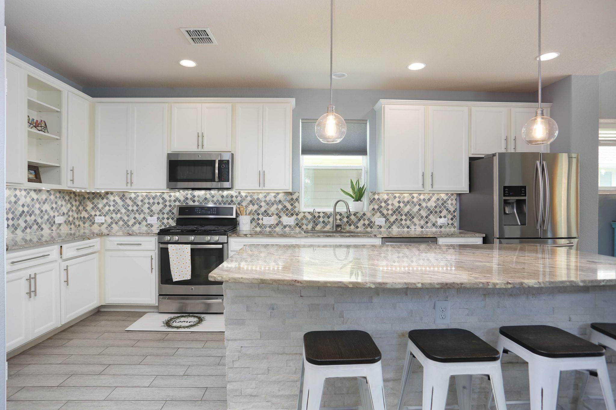 Image 11 of 32 For 8732 Stackstone