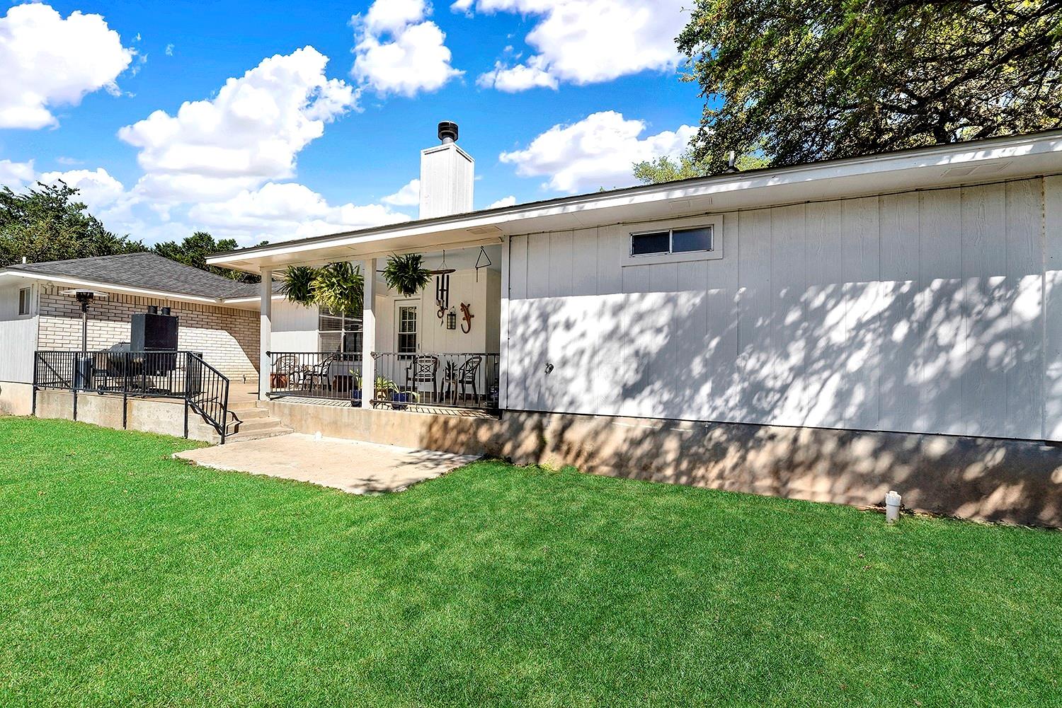 Image 29 of 39 For 1106 Amanda  