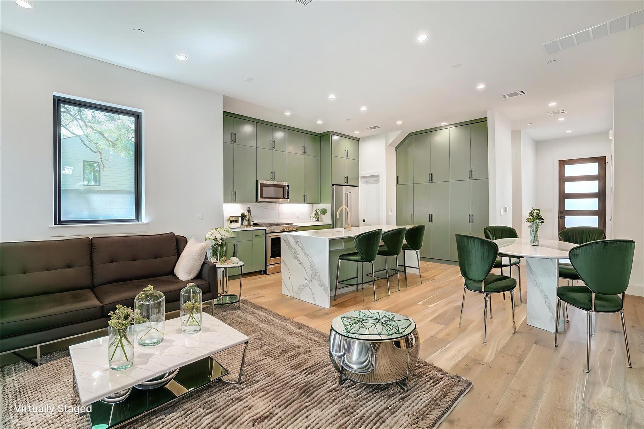 Image 8 of 34 For 3208 Clawson Rd 3b