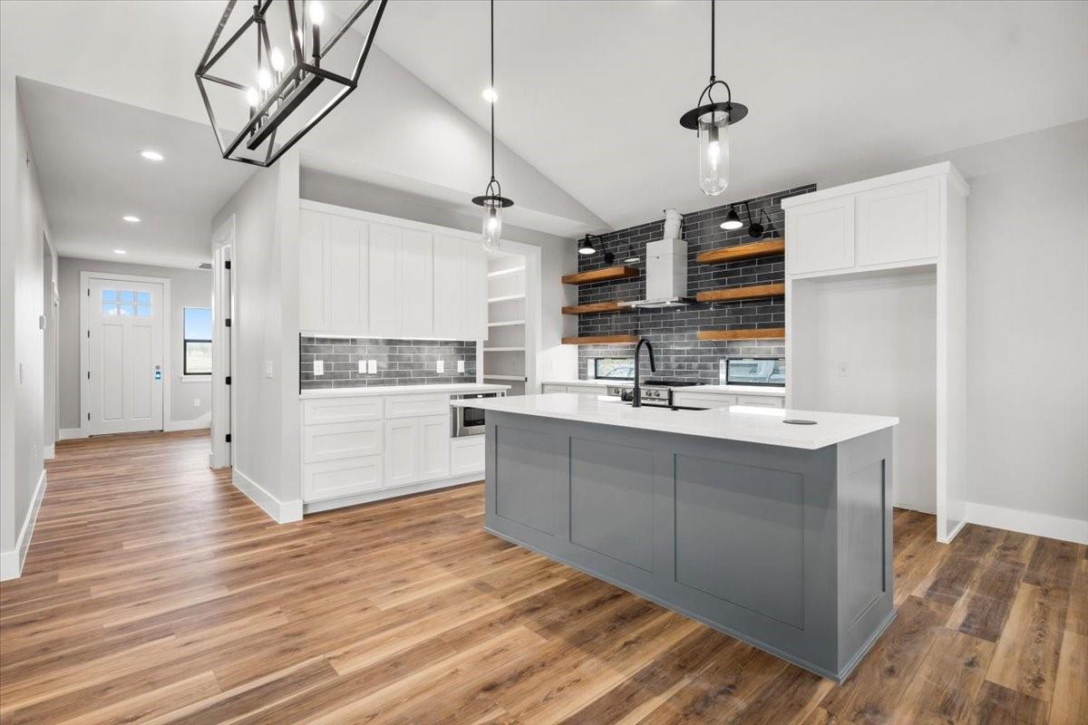 Image 10 of 32 For 203 Avenue J