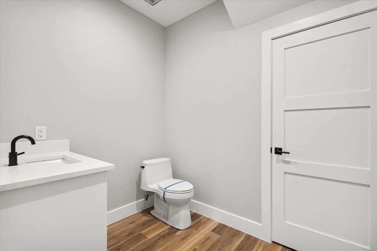 Image 20 of 32 For 203 Avenue J