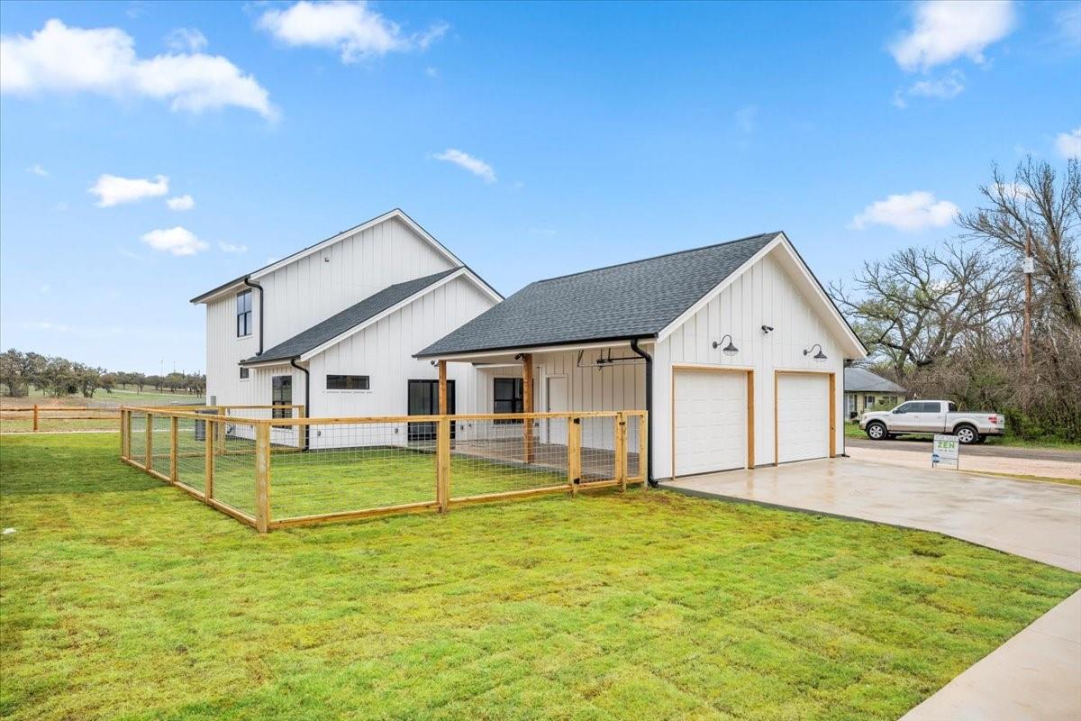 Image 3 of 32 For 203 Avenue J