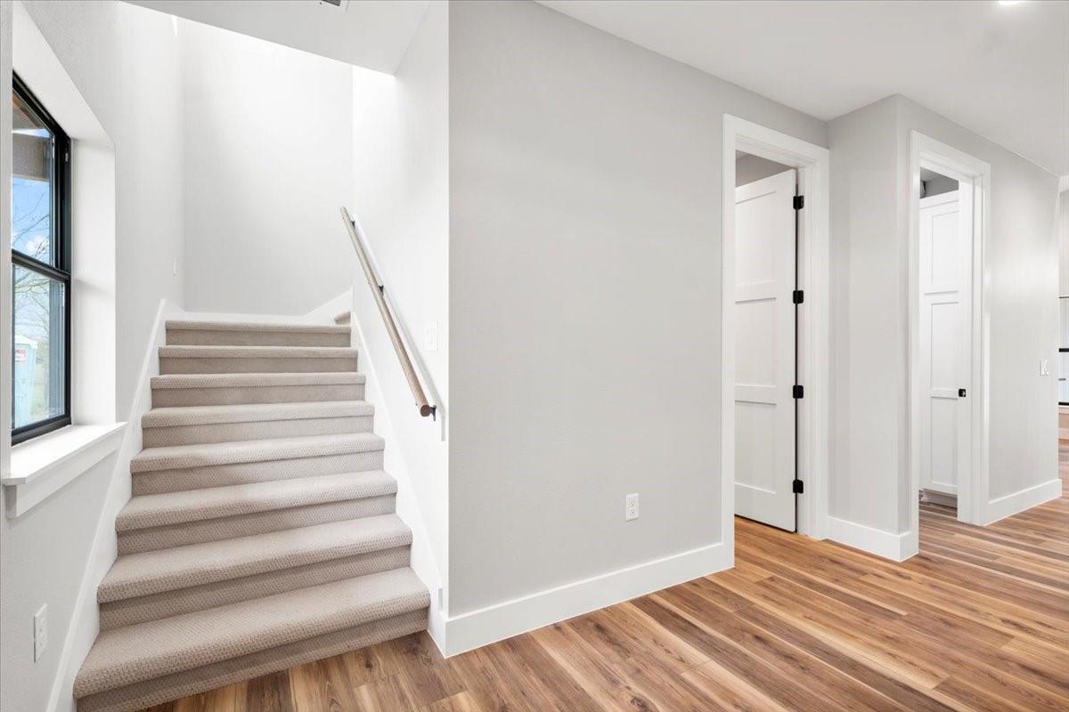 Image 6 of 32 For 203 Avenue J