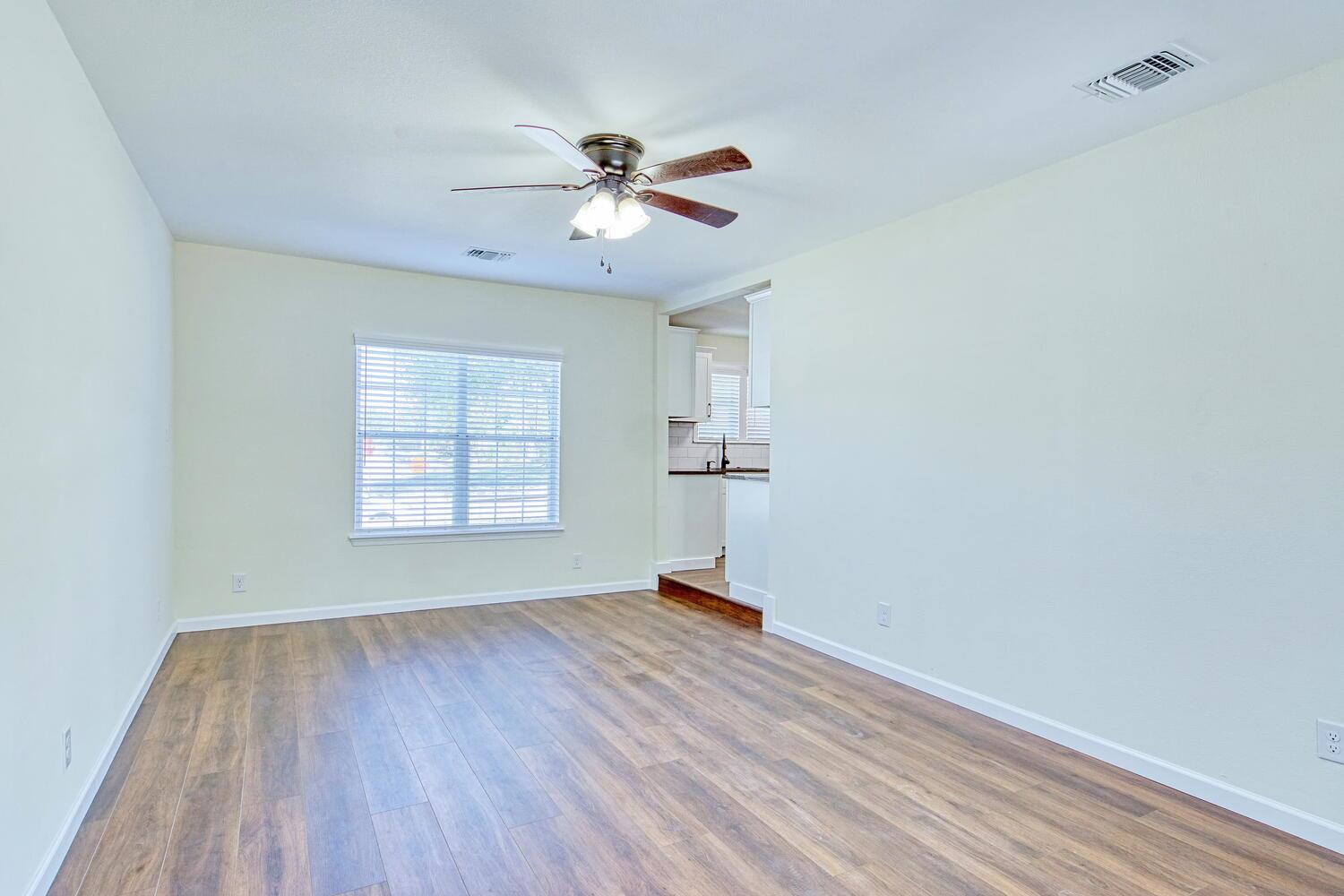 Image 7 of 28 For 202 Covina Ave