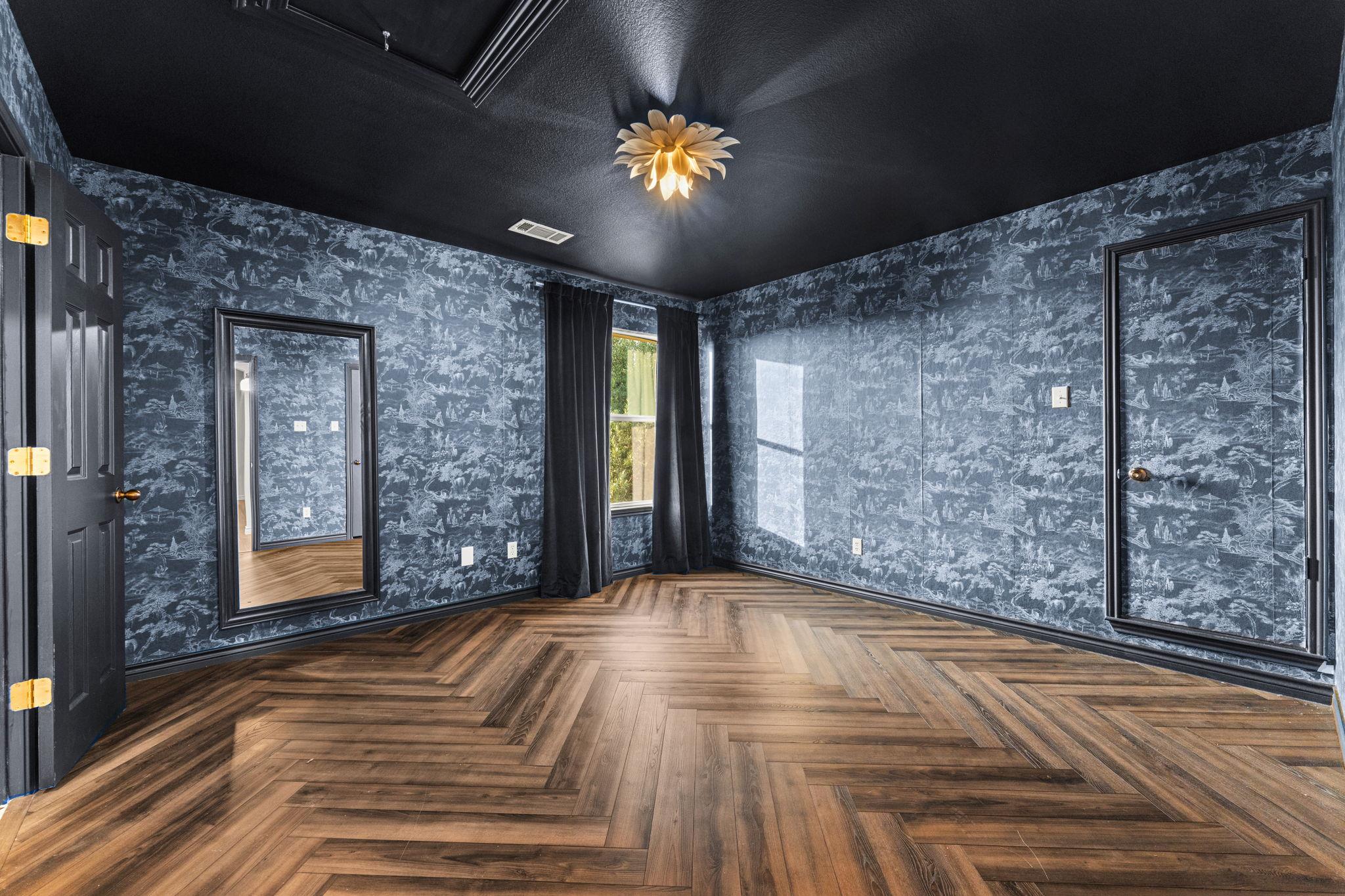 Image 27 of 30 For 13300 Country Lake Dr