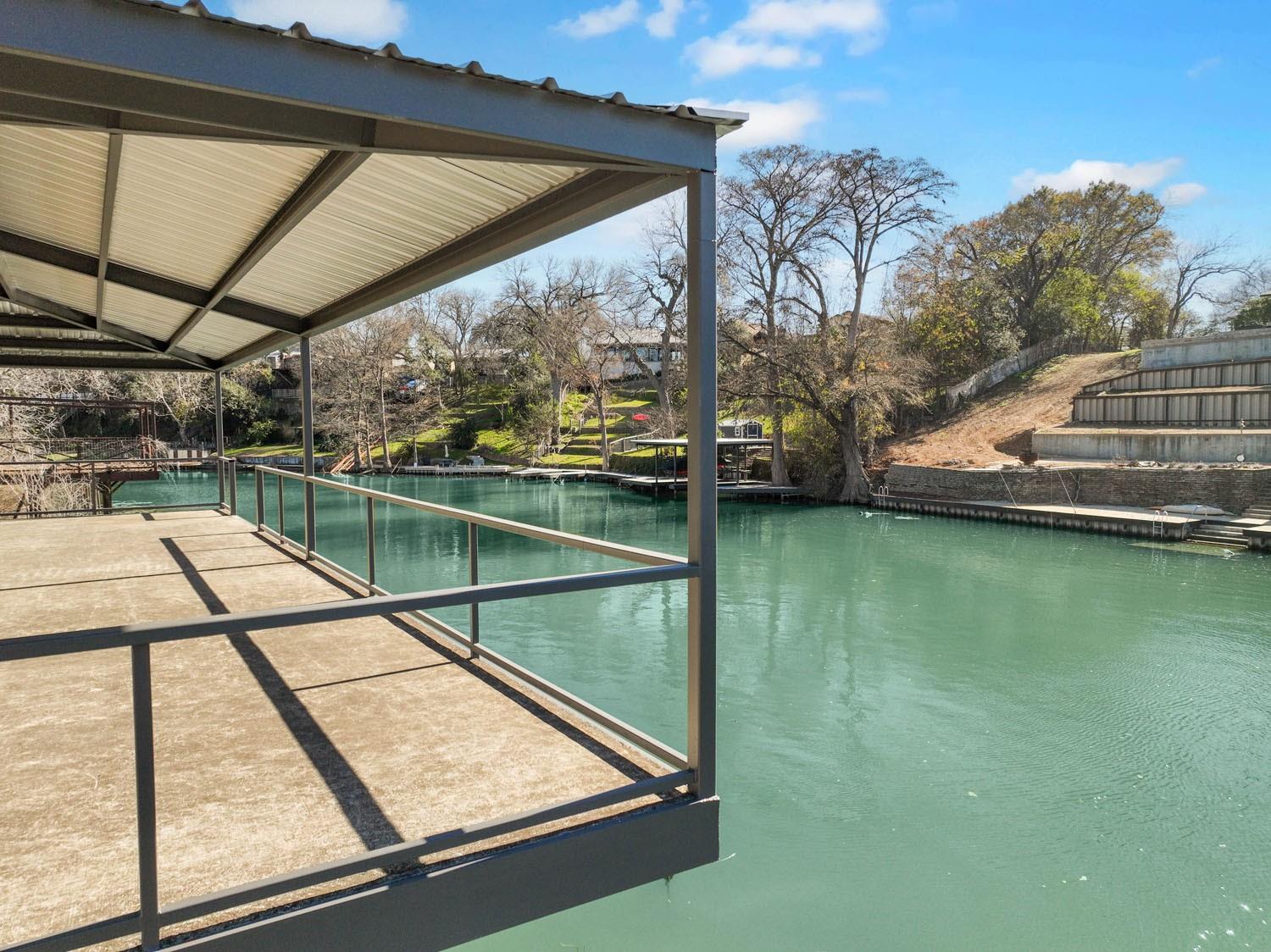 Image 14 of 15 For 240 Rio Dr