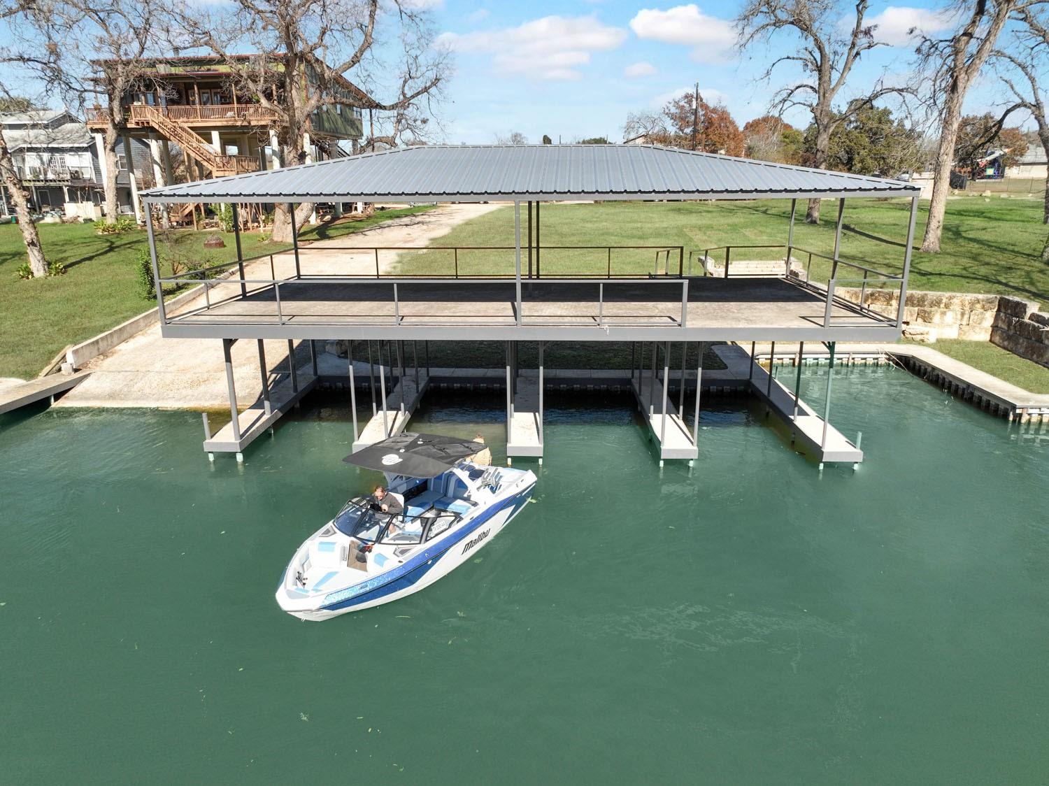 Image 4 of 15 For 240 Rio Dr