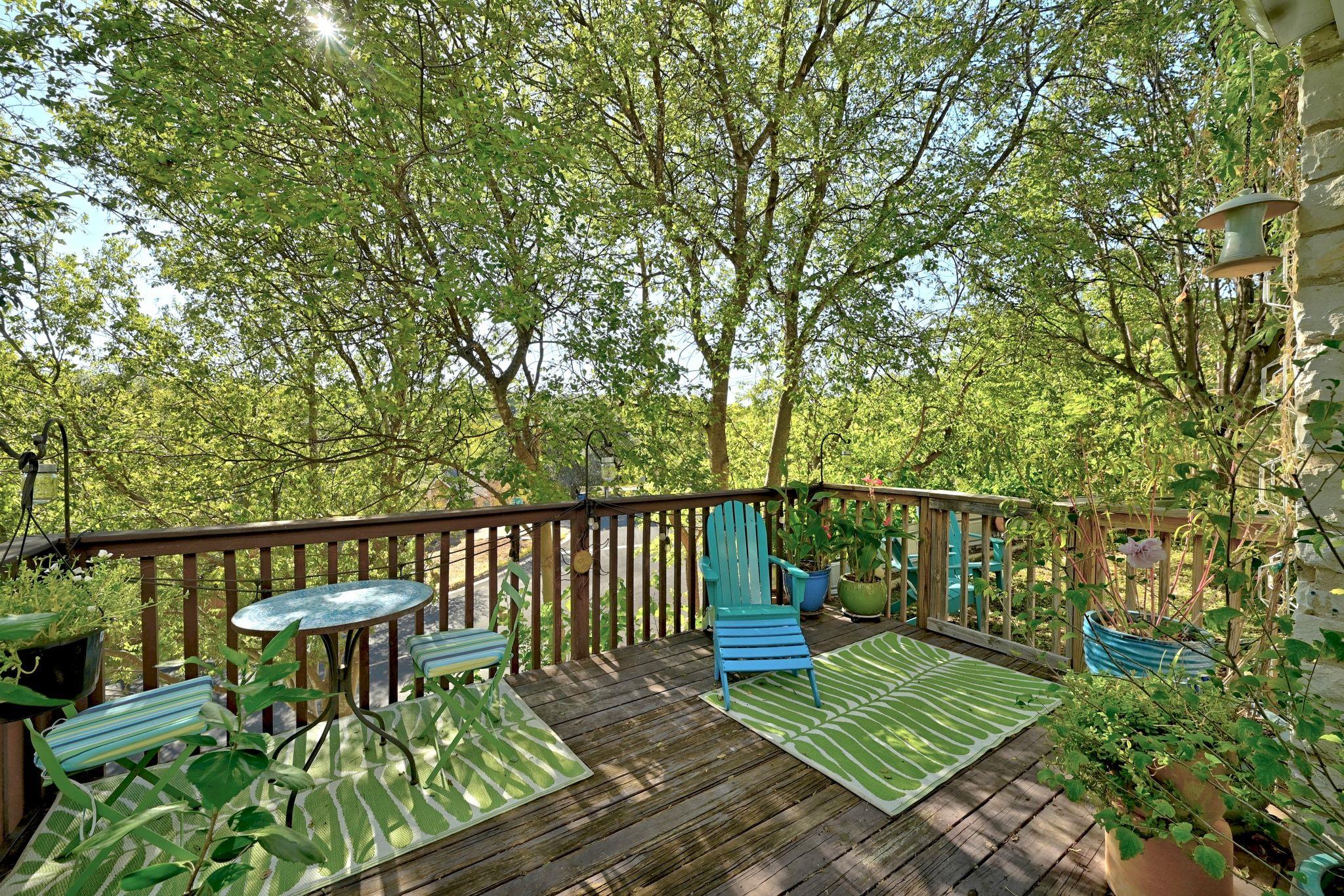 Image 22 of 36 For 6814 Old Quarry Ln