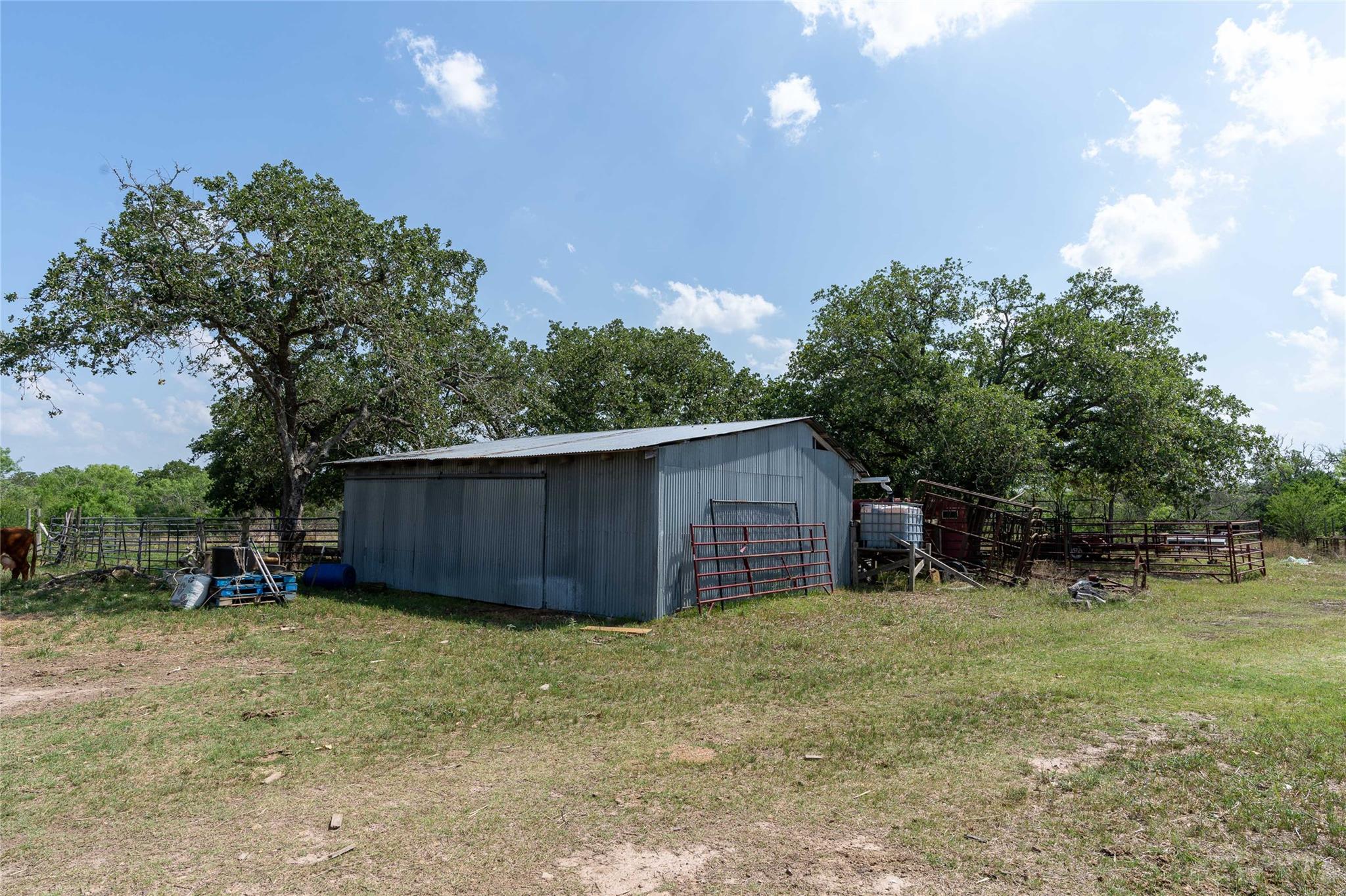 Image 13 of 30 For 00 Gravel Pit Rd