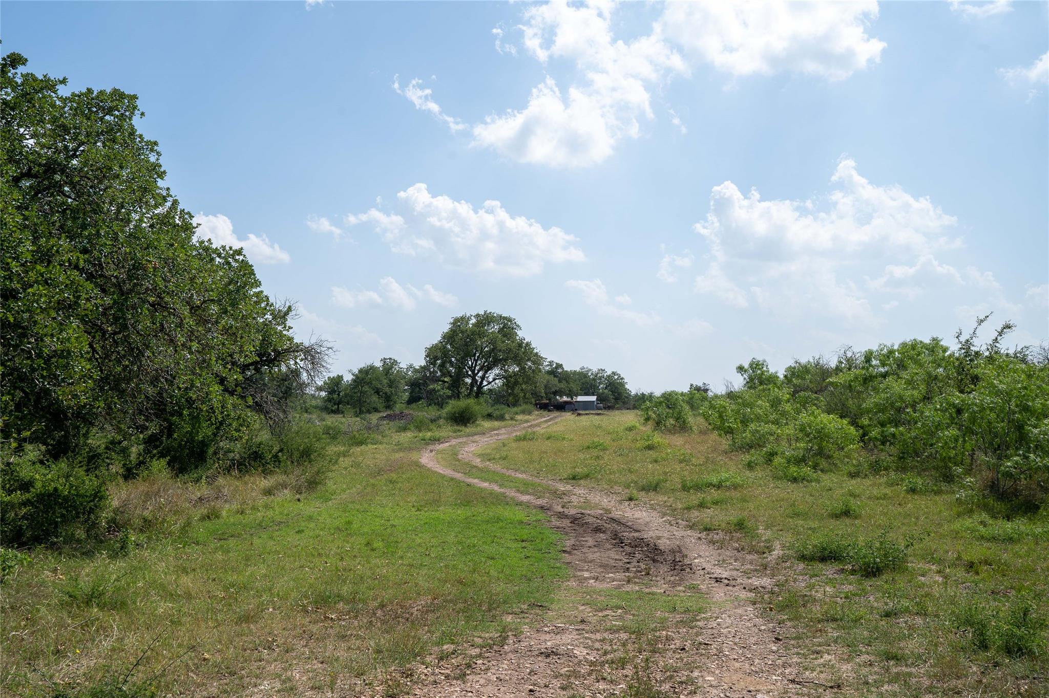 Image 17 of 30 For 00 Gravel Pit Rd