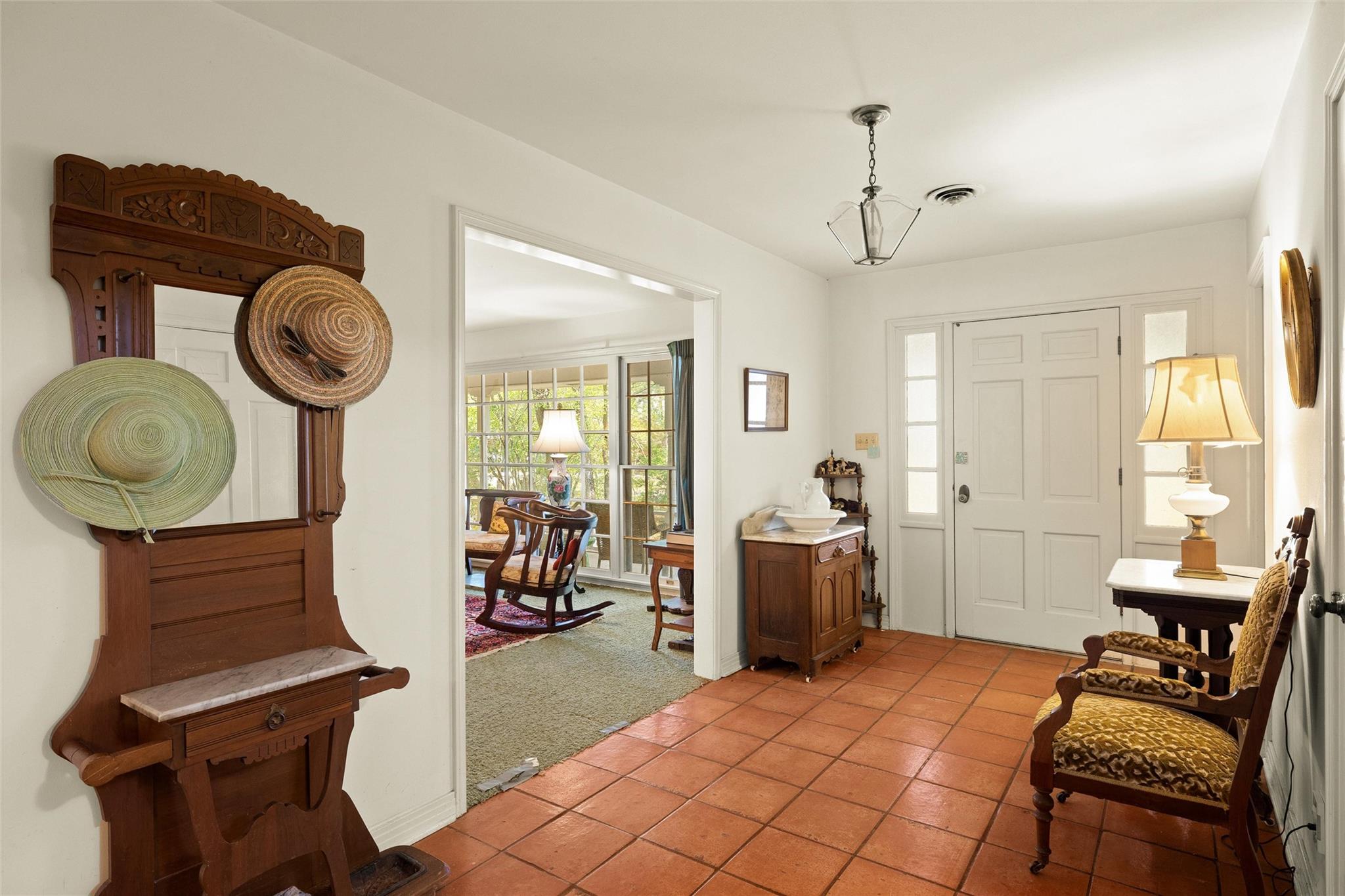 Image 14 of 26 For 4101 Spicewood Springs Rd