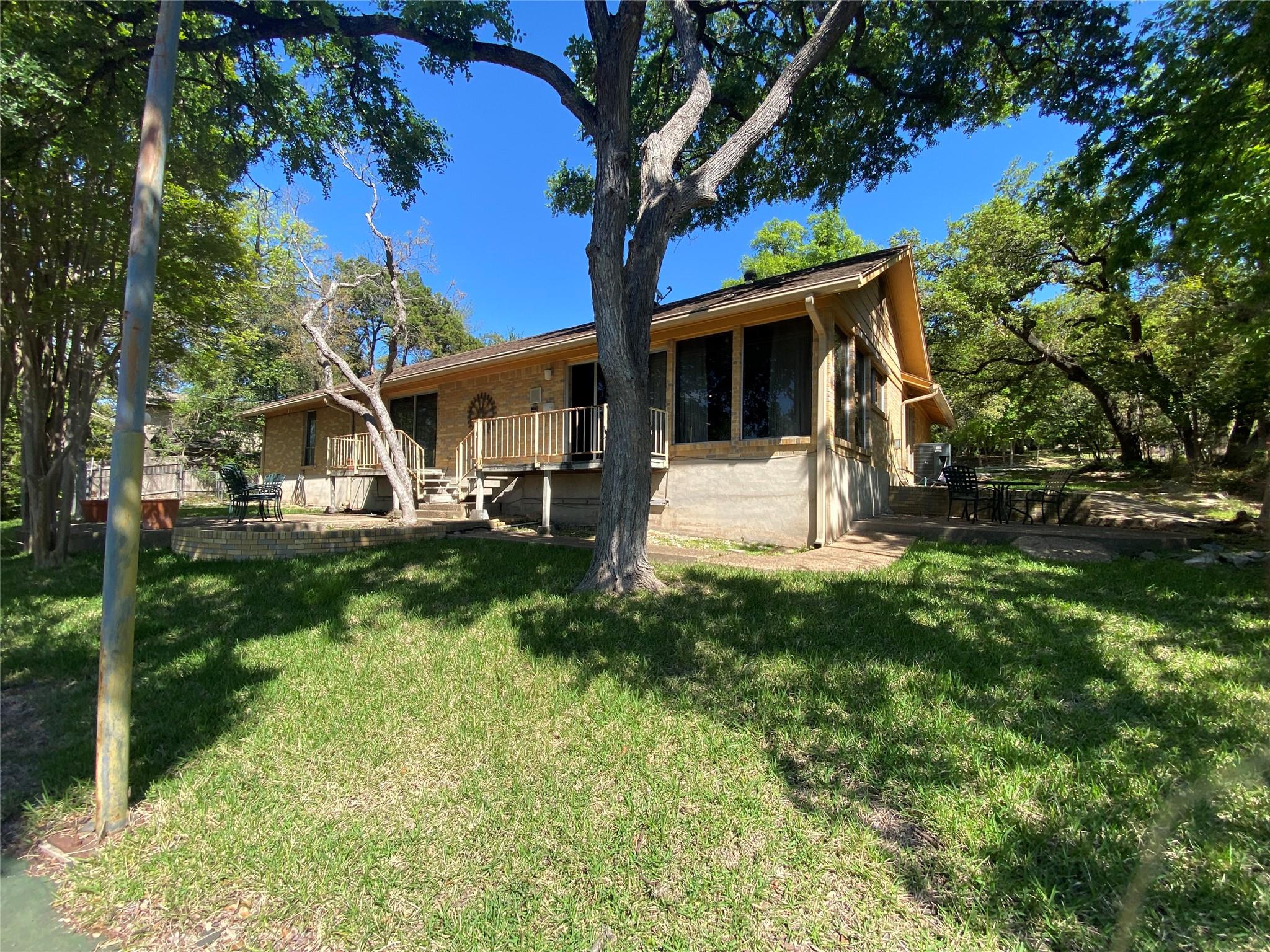 Image 15 of 18 For 8910 Wildridge Dr