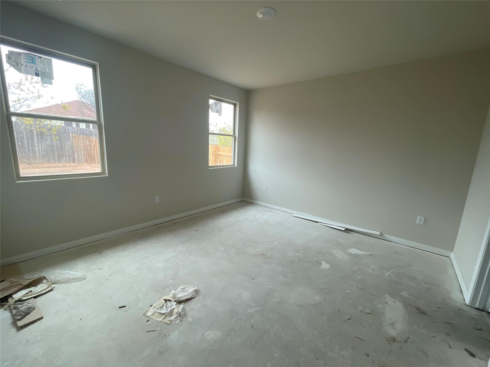 Image 13 of 32 For 609 Palo Brea Loop