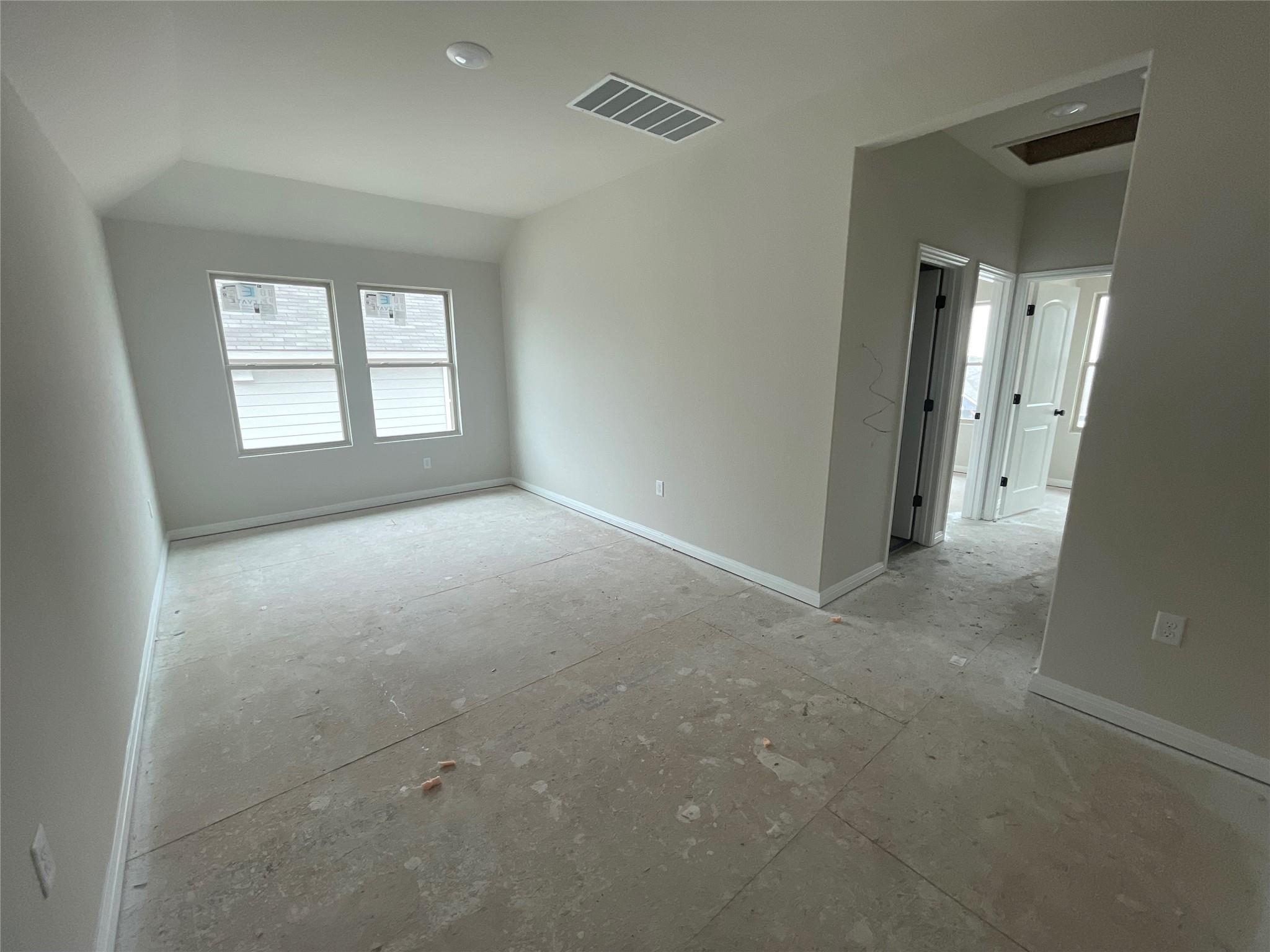 Image 17 of 32 For 609 Palo Brea Loop