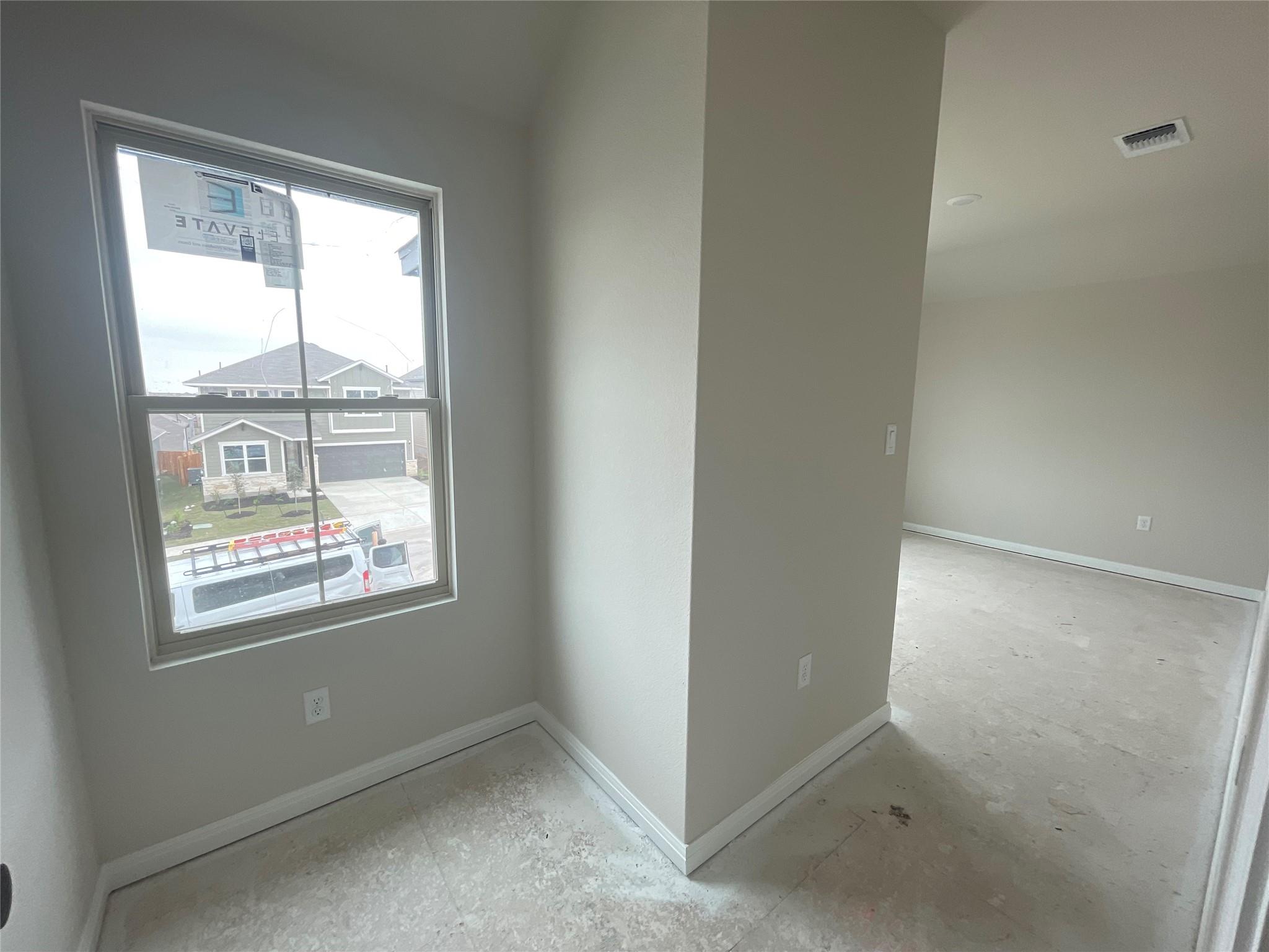 Image 21 of 32 For 609 Palo Brea Loop