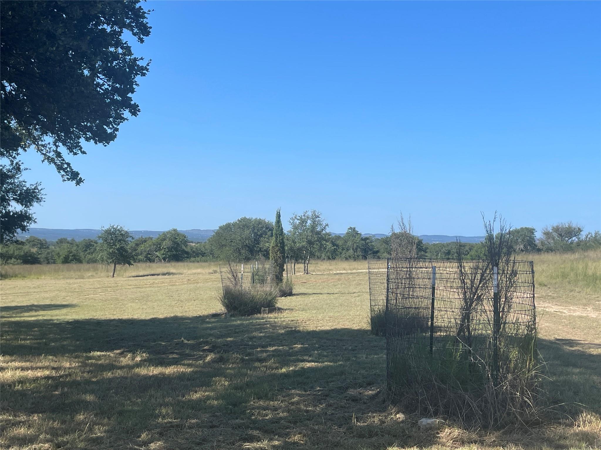 Image 11 of 22 For 428 Summit Spring Ln