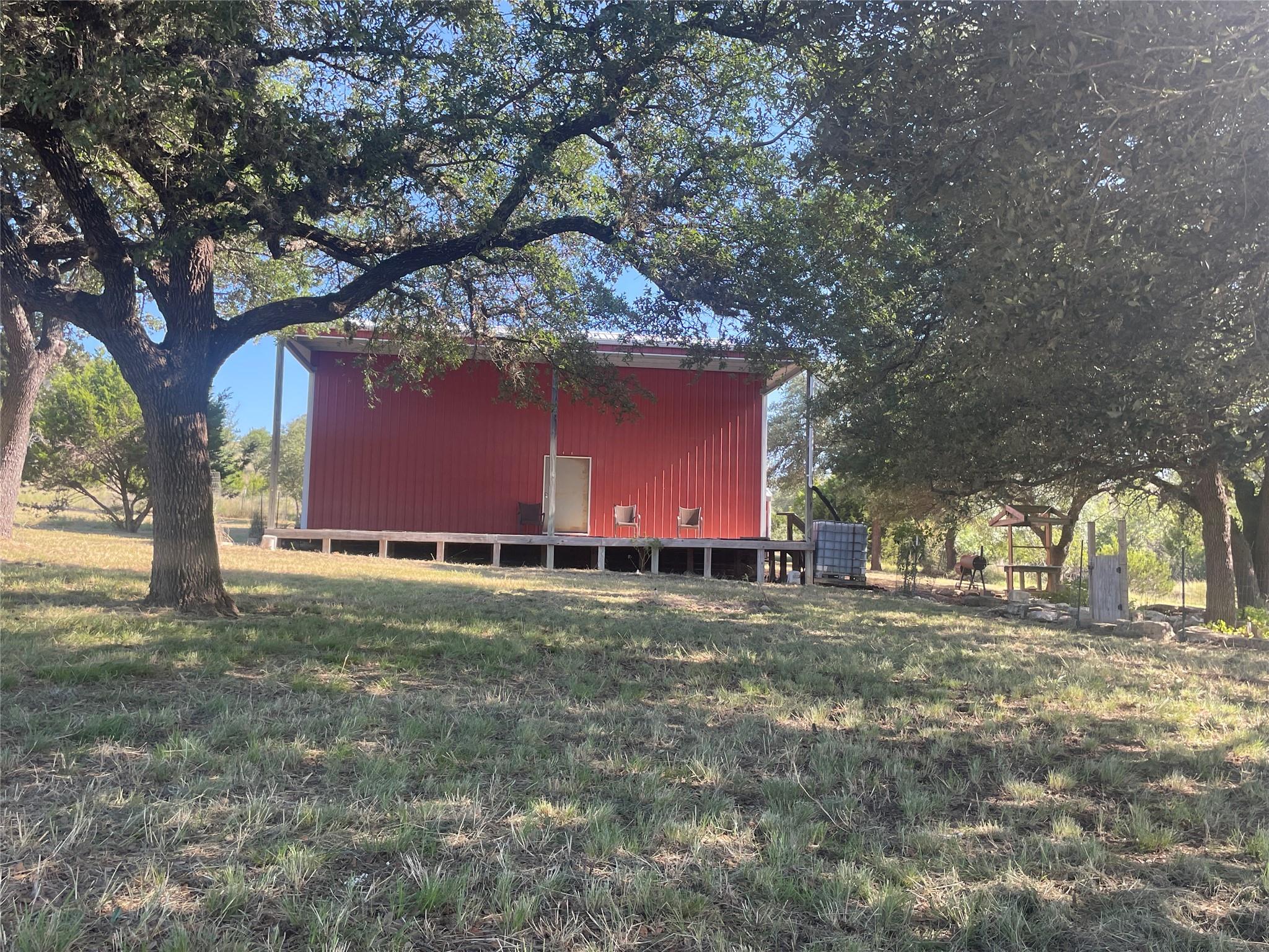 Image 15 of 22 For 428 Summit Spring Ln