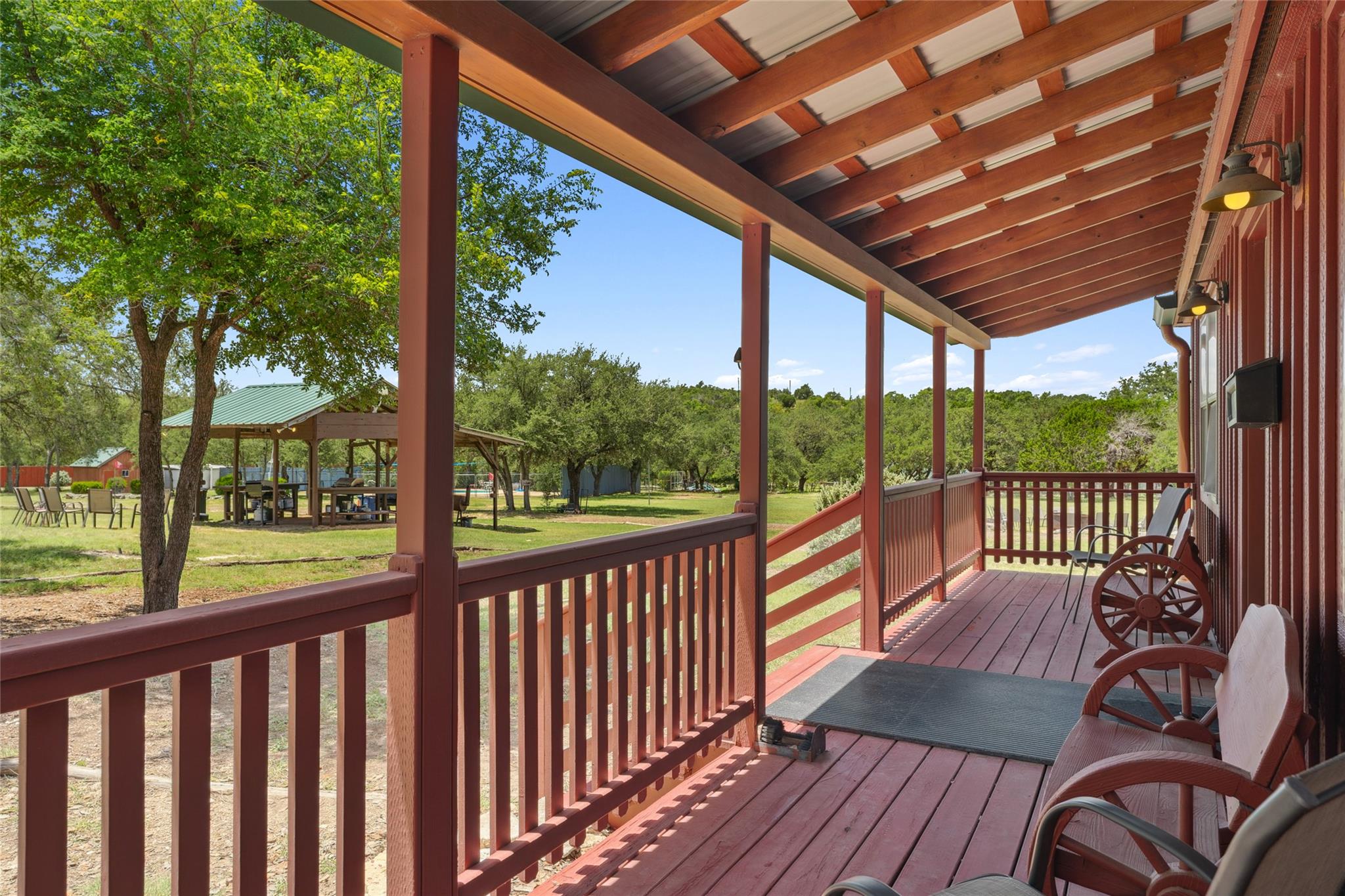 Image 22 of 40 For 4032 Ranch Road 3232