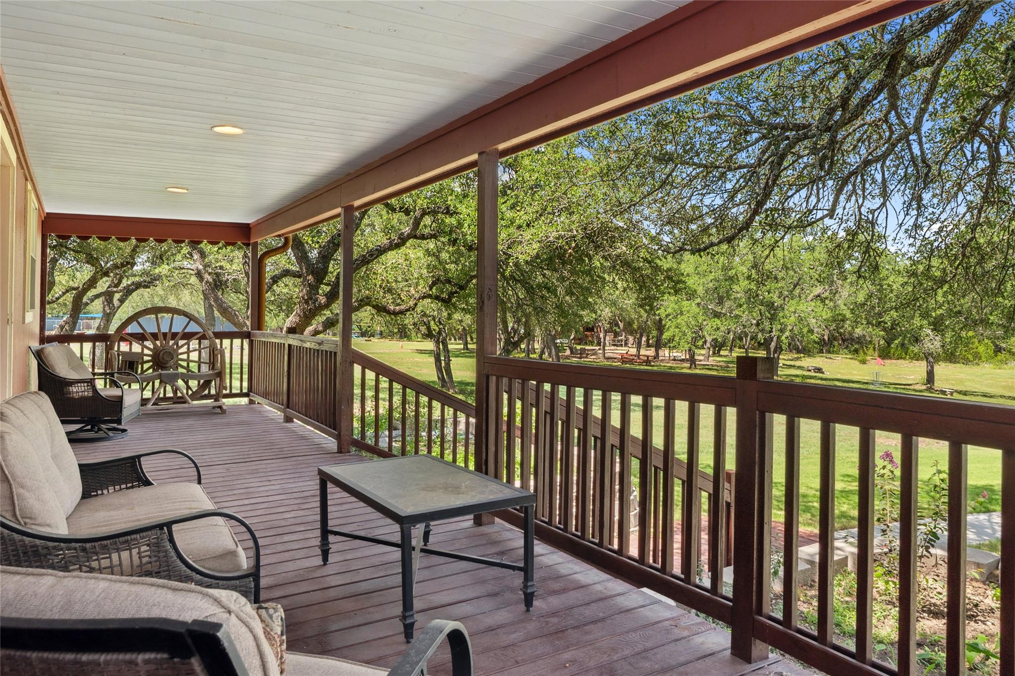 Image 32 of 40 For 4032 Ranch Road 3232