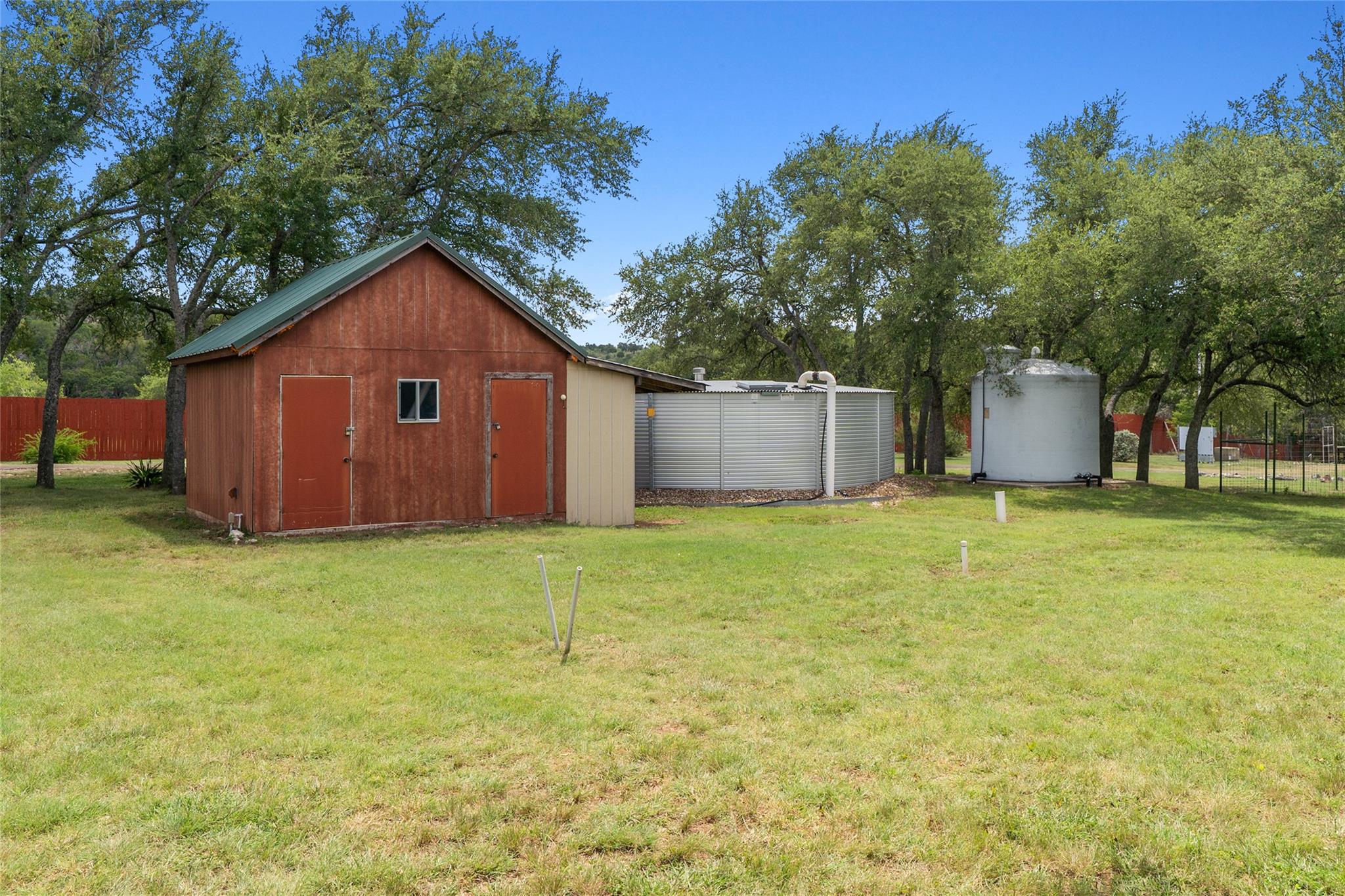 Image 38 of 40 For 4032 Ranch Road 3232