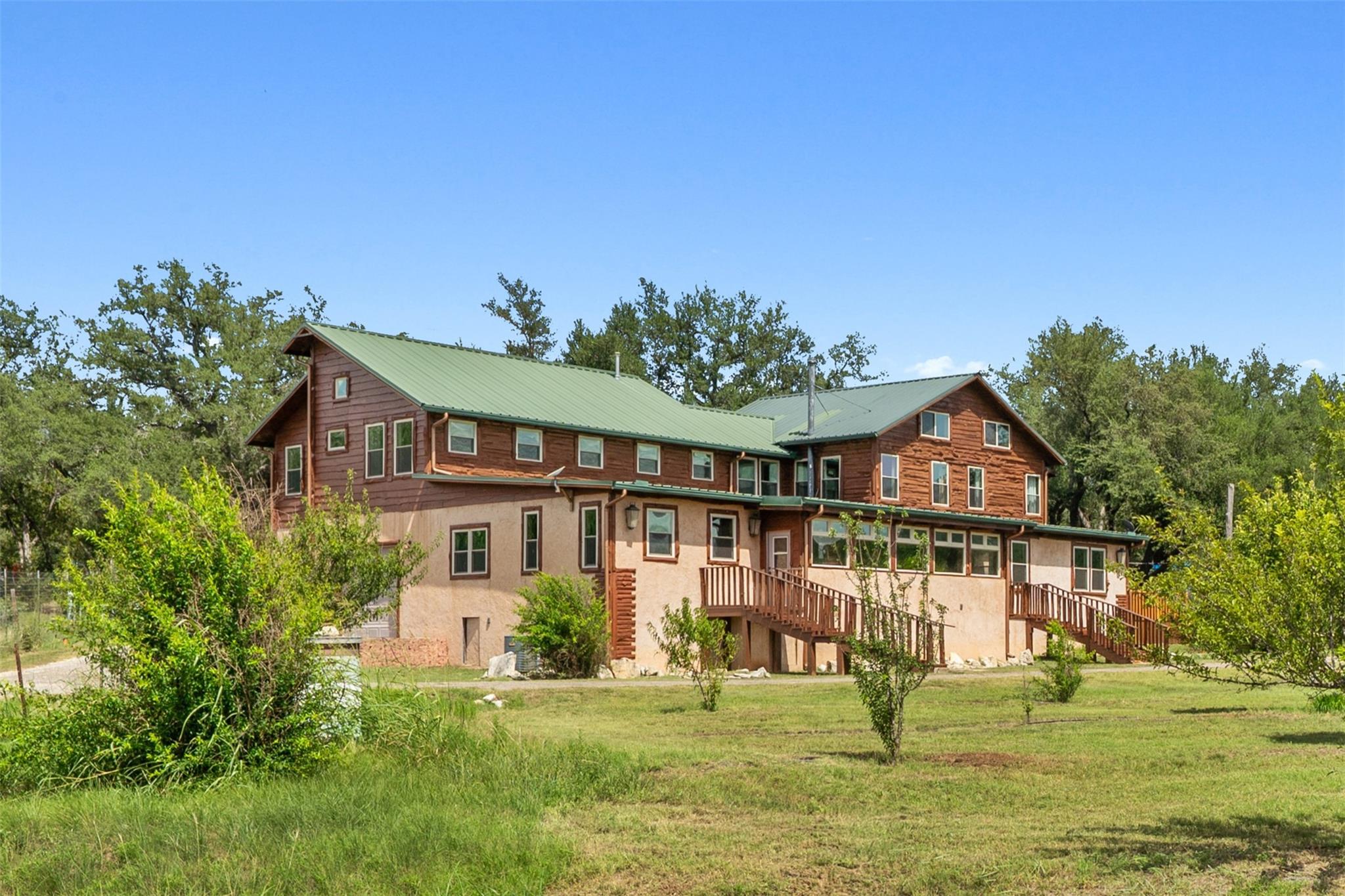 Image 5 of 40 For 4032 Ranch Road 3232