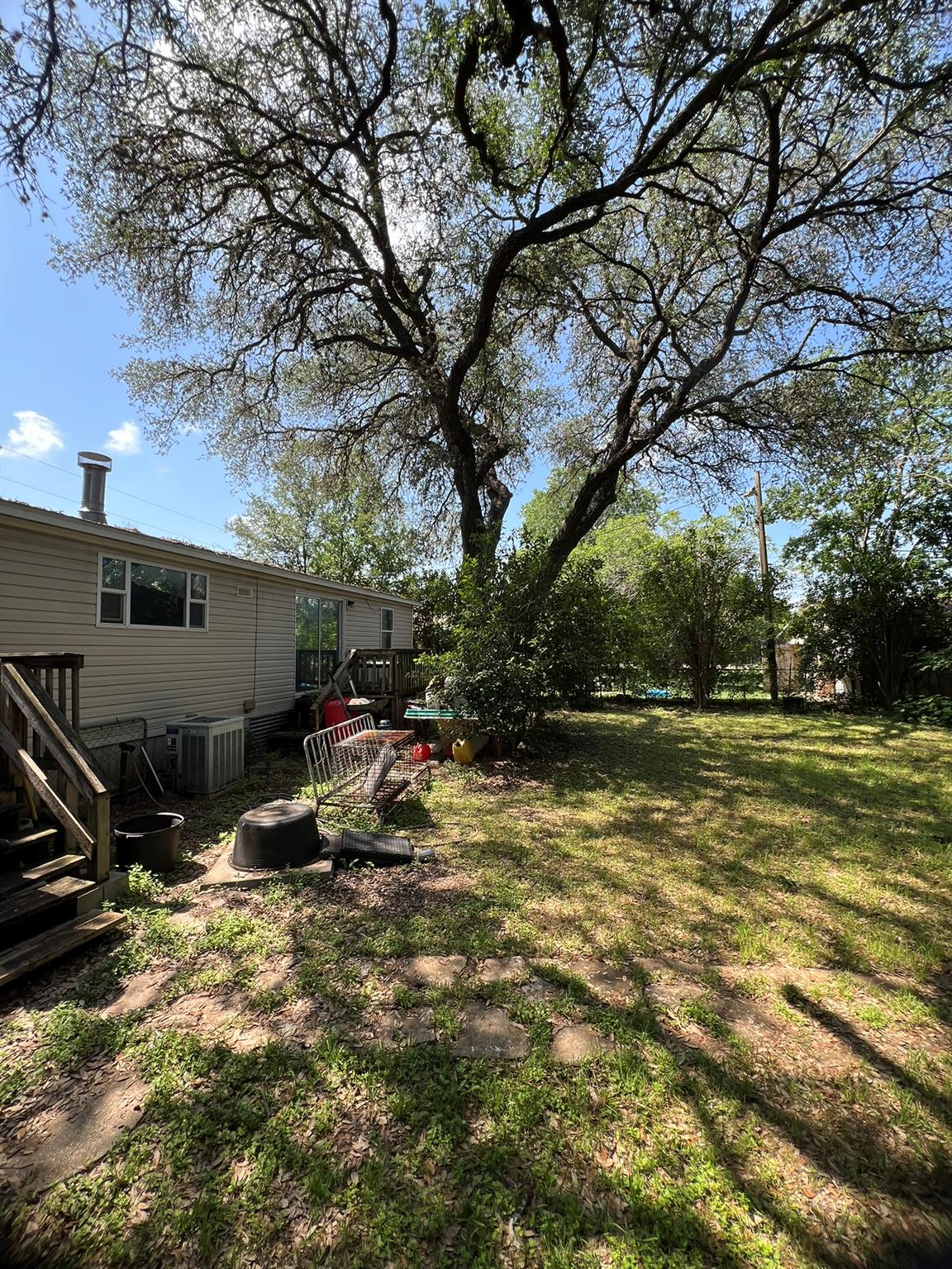 Details for 207 Mesquite St, Blanco, TX 78606