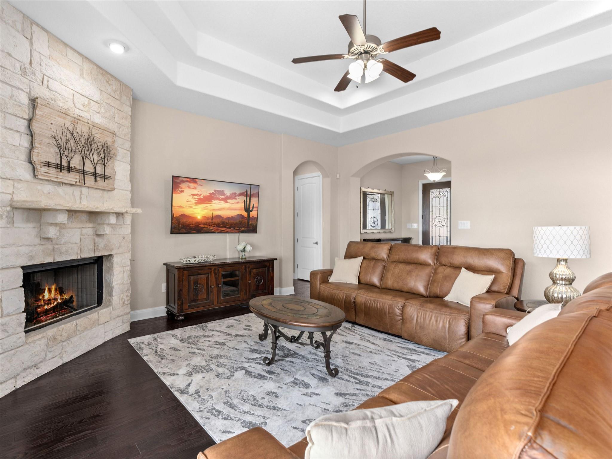 Image 11 of 39 For 1651 Lake Ridge Blvd