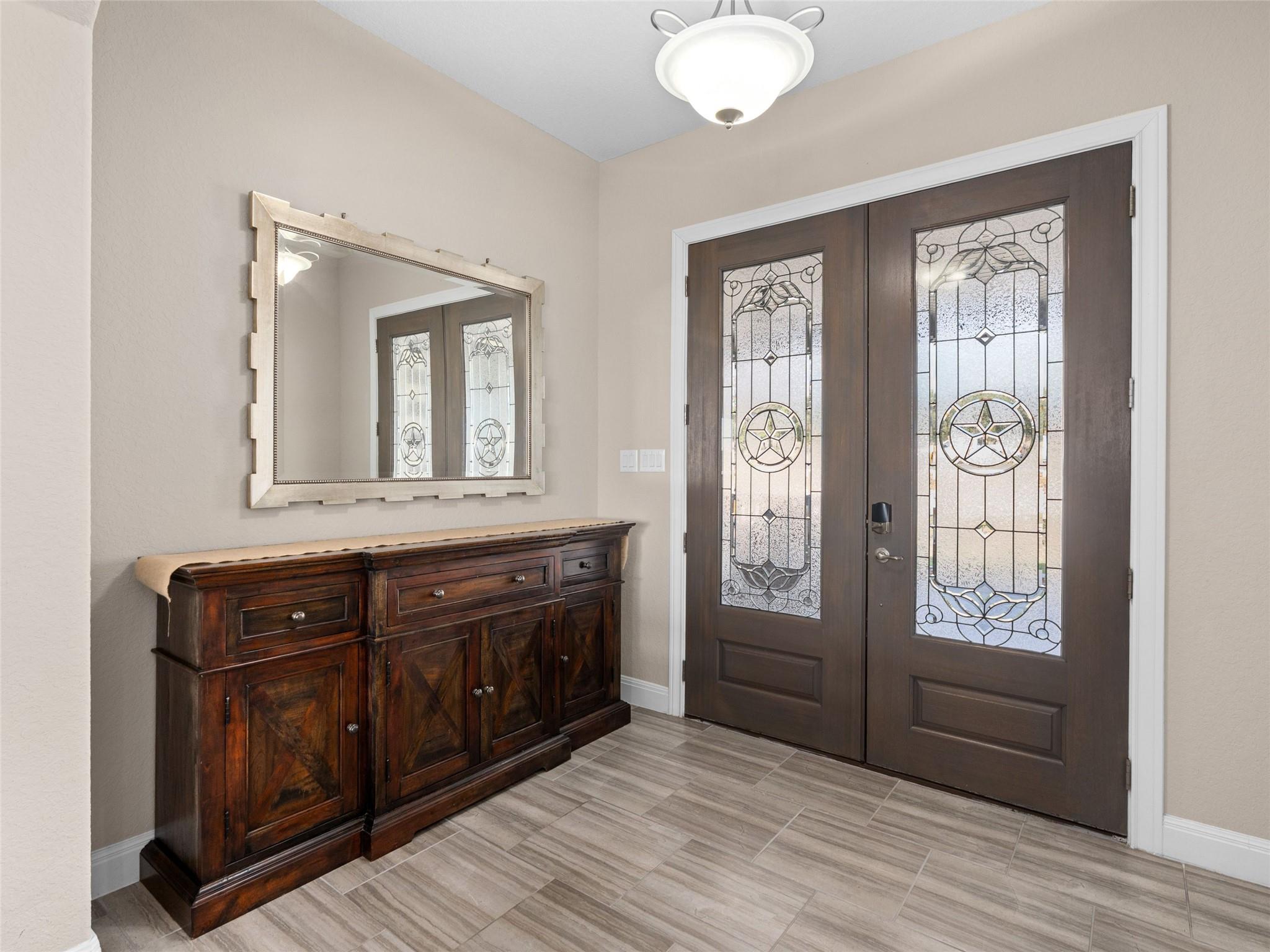 Image 2 of 39 For 1651 Lake Ridge Blvd