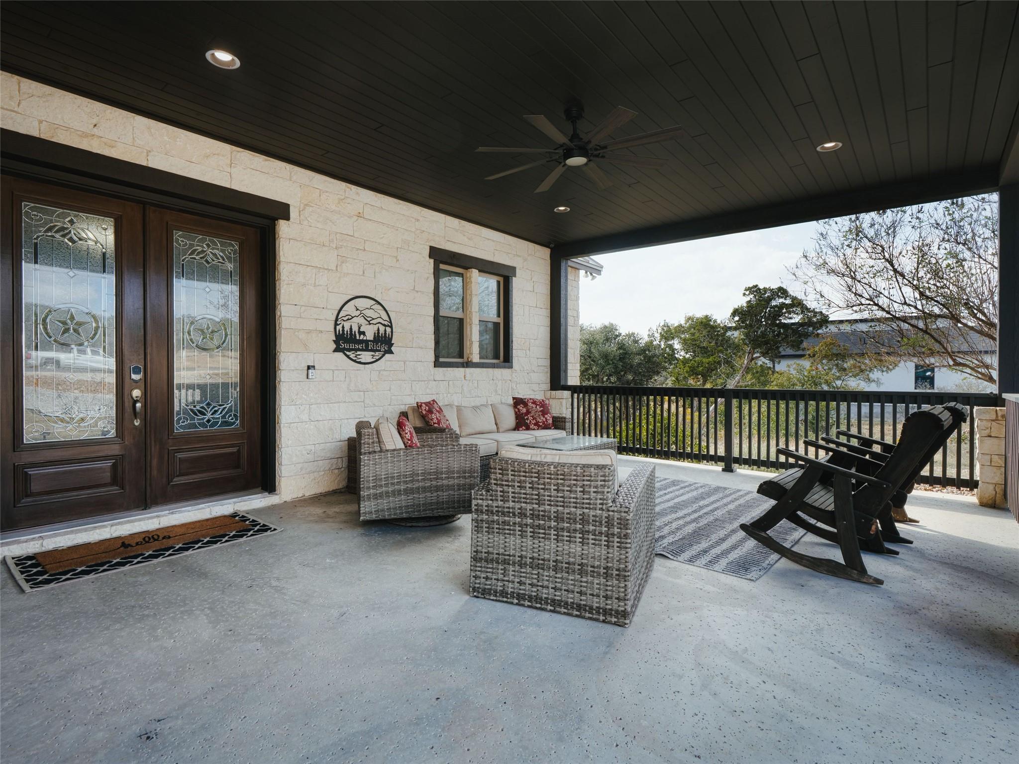 Image 24 of 39 For 1651 Lake Ridge Blvd