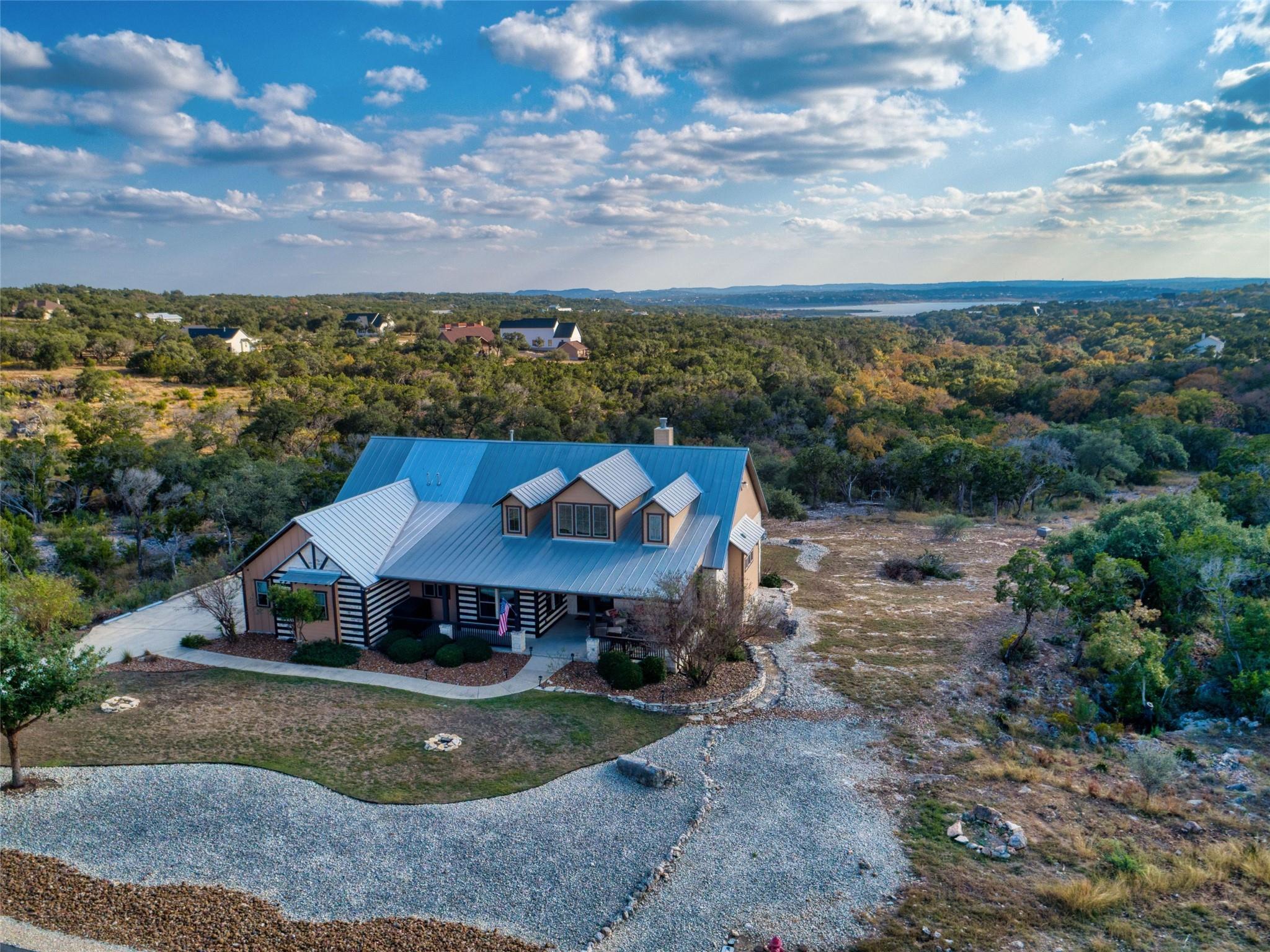 Image 31 of 39 For 1651 Lake Ridge Blvd