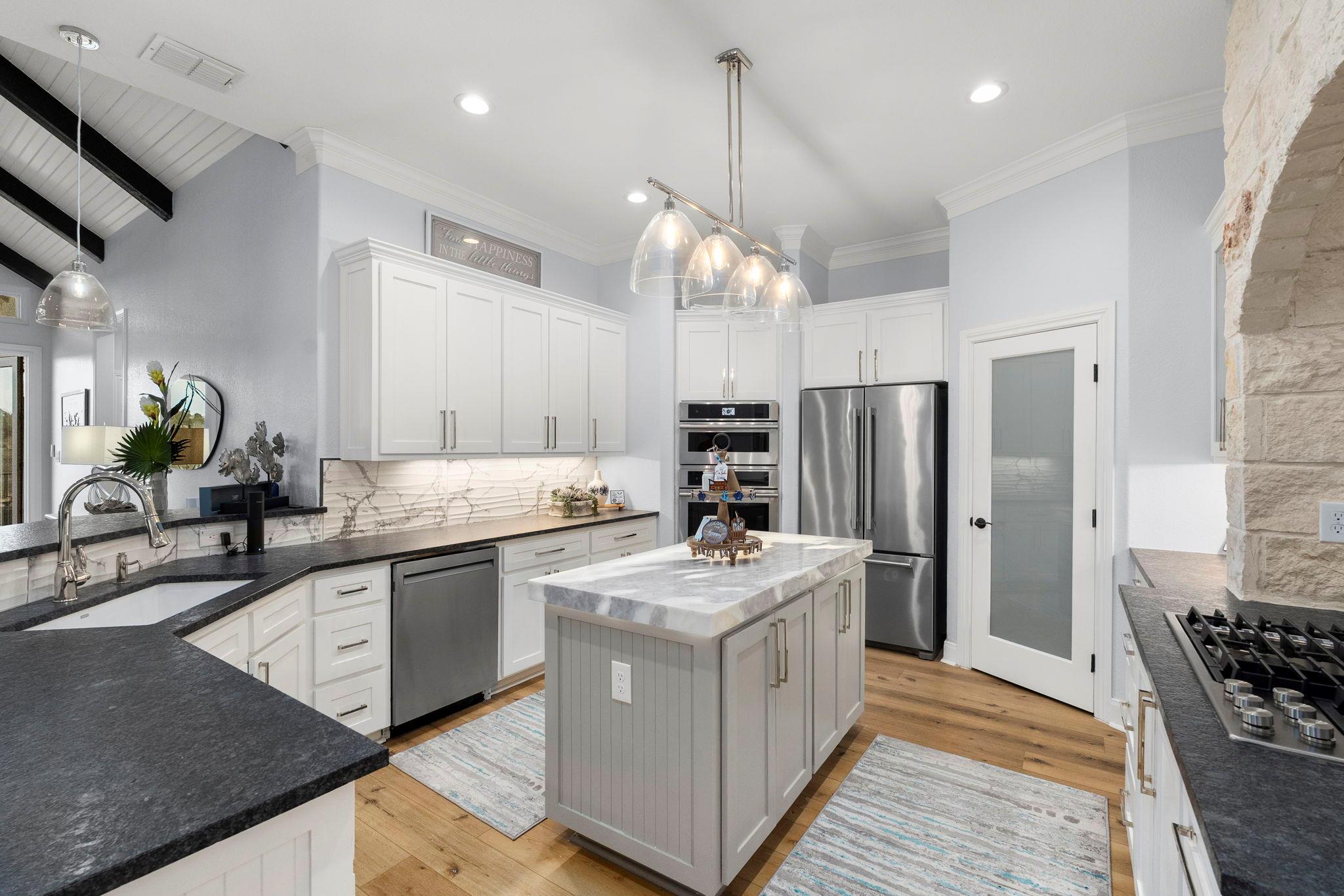 Image 11 of 40 For 2078 Connie Dr