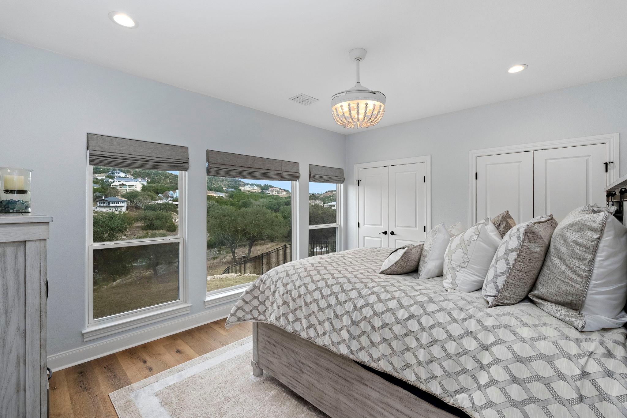 Image 27 of 40 For 2078 Connie Dr